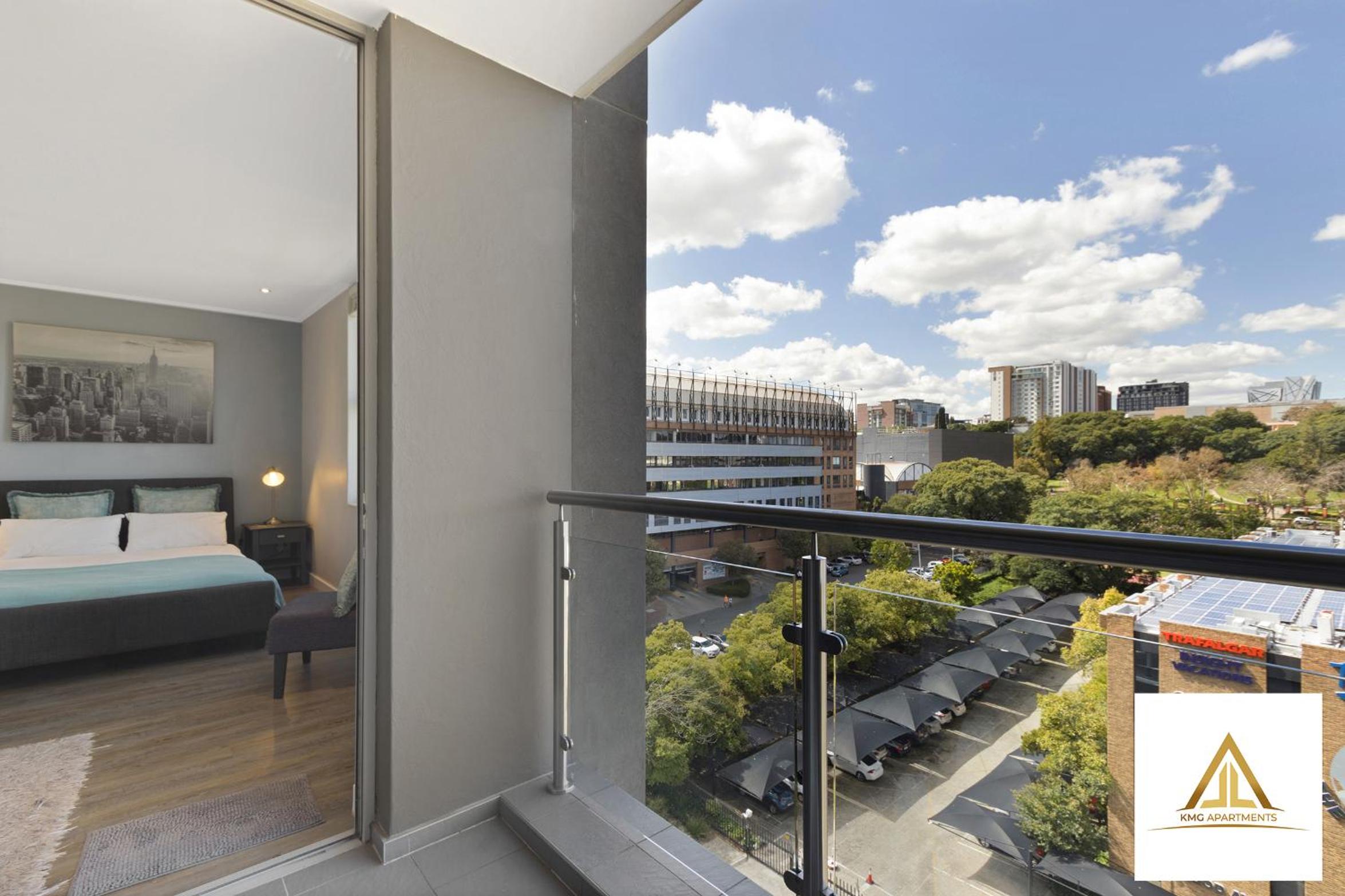 KMG Apartments at The Apex