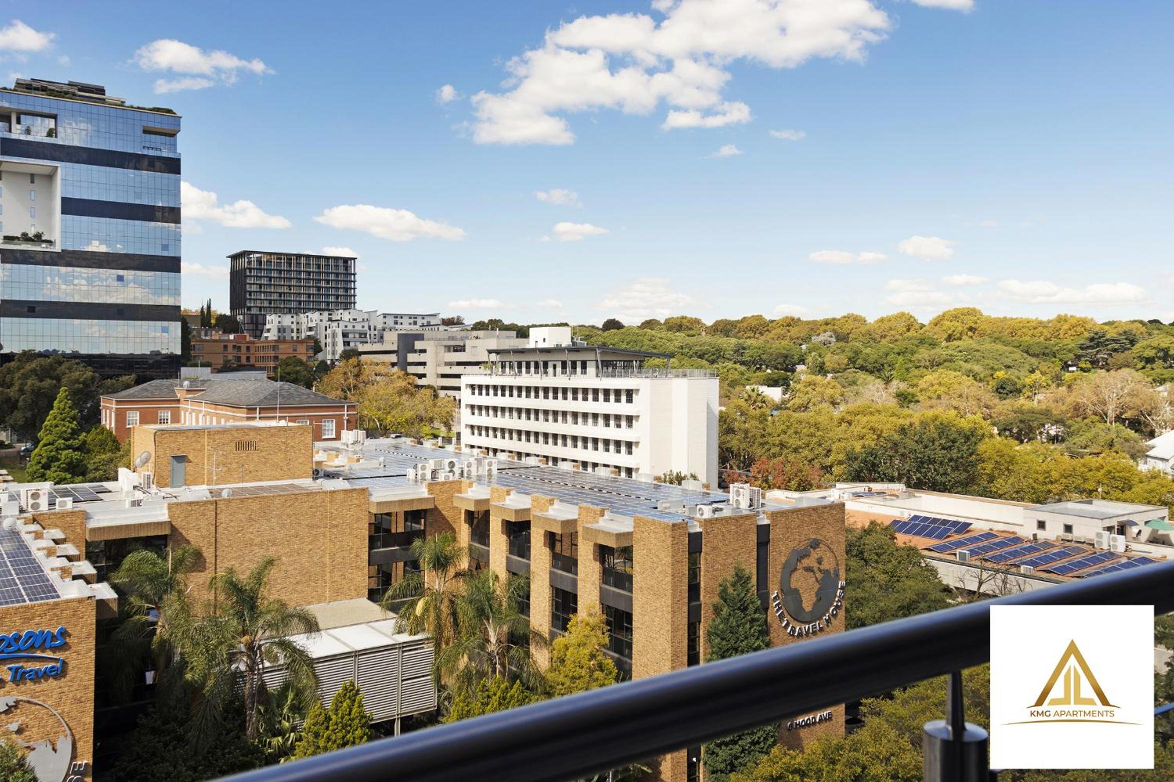 KMG Apartments at The Apex