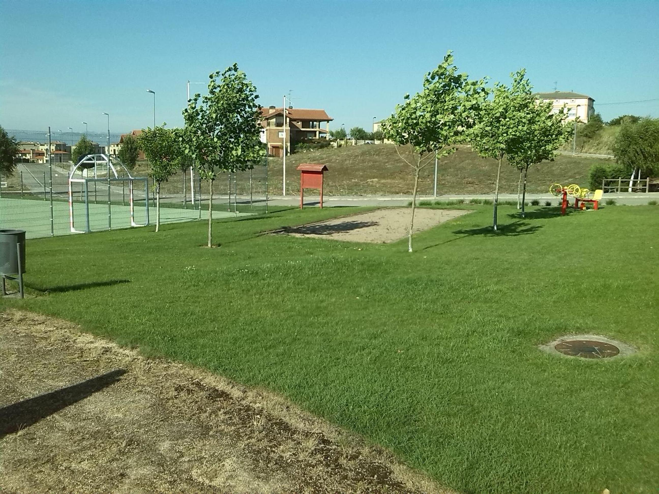 Photo 32