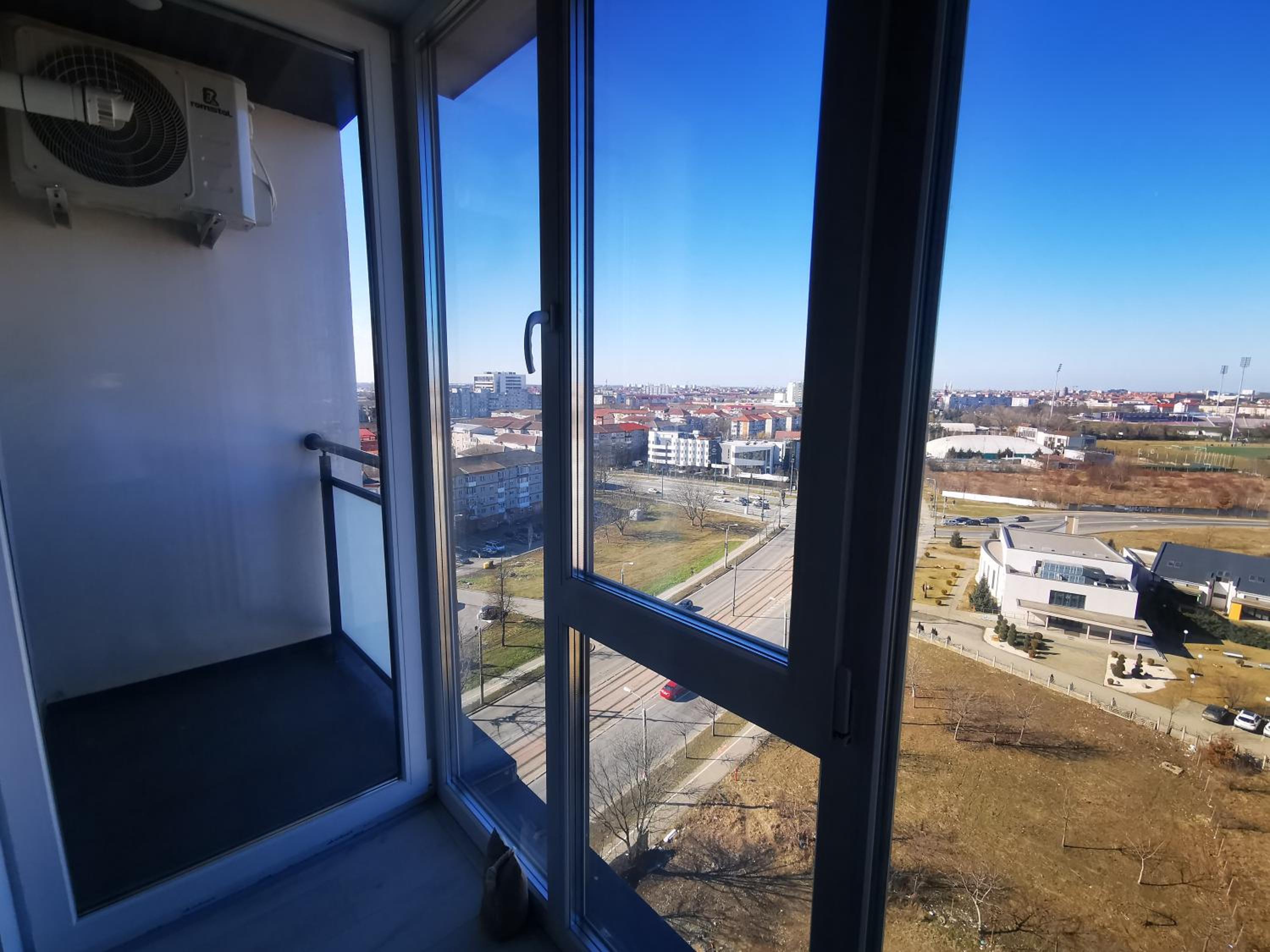 11th Floor Luxury Residence view 3