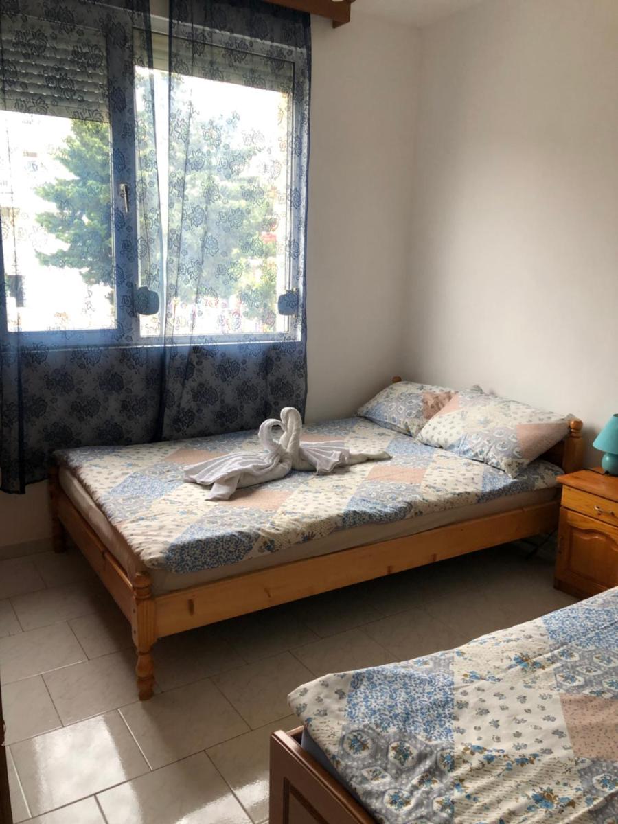 Sun Palace Apartments