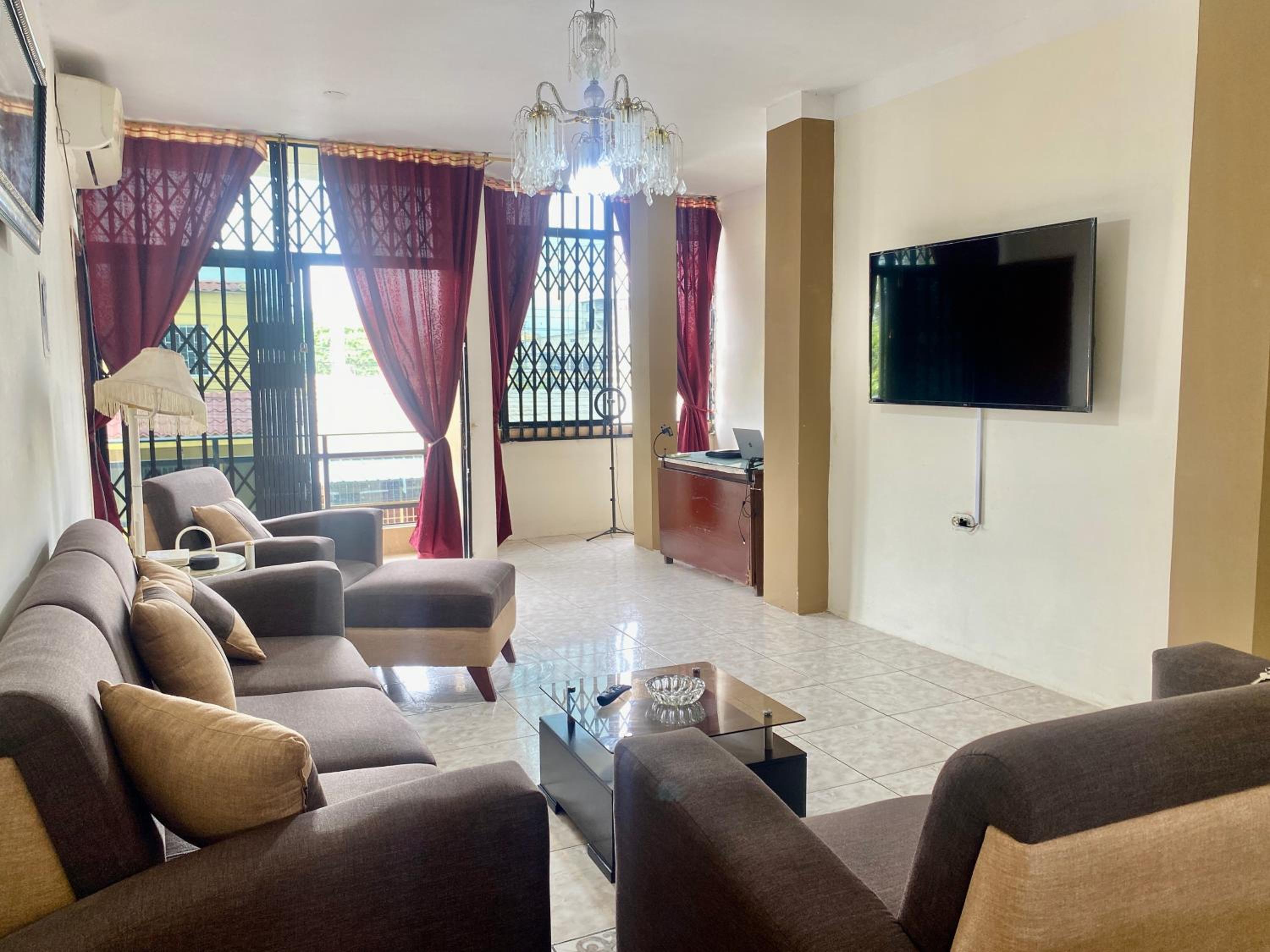 Hotel Departamento familiar & empresarial - Image 1