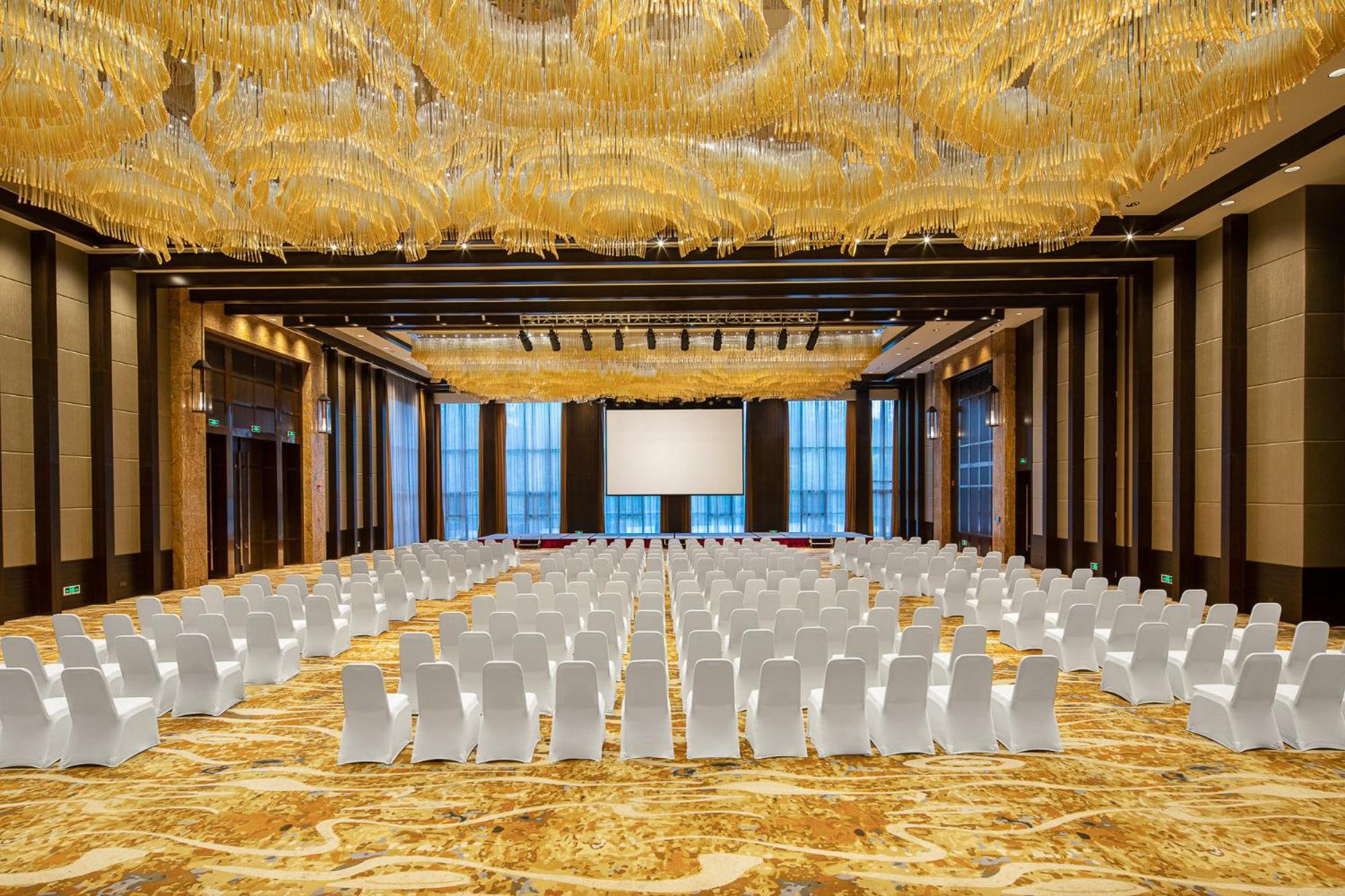 Crowne Plaza Resort Changbaishan Hot Spring by IHG
