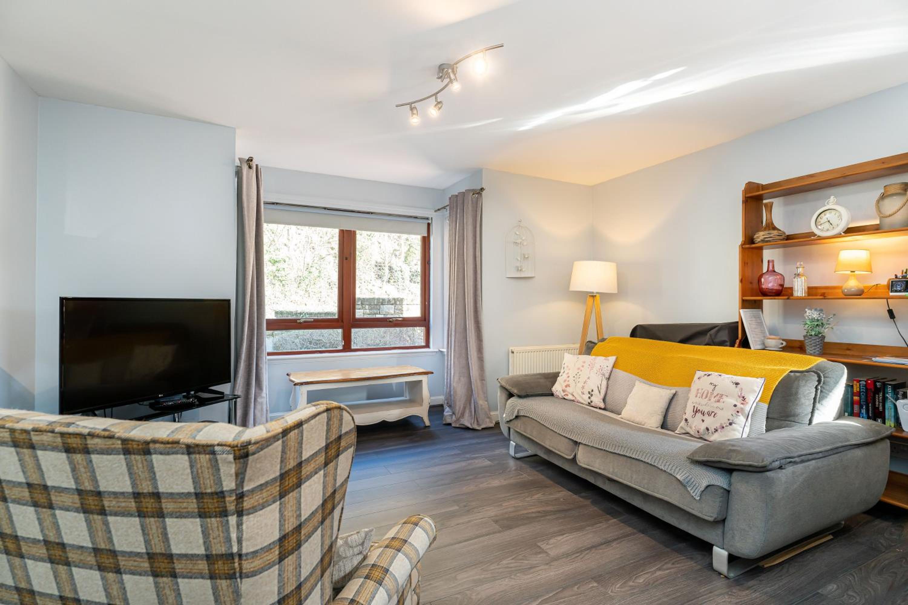 One Bedroom ground floor flat view 2