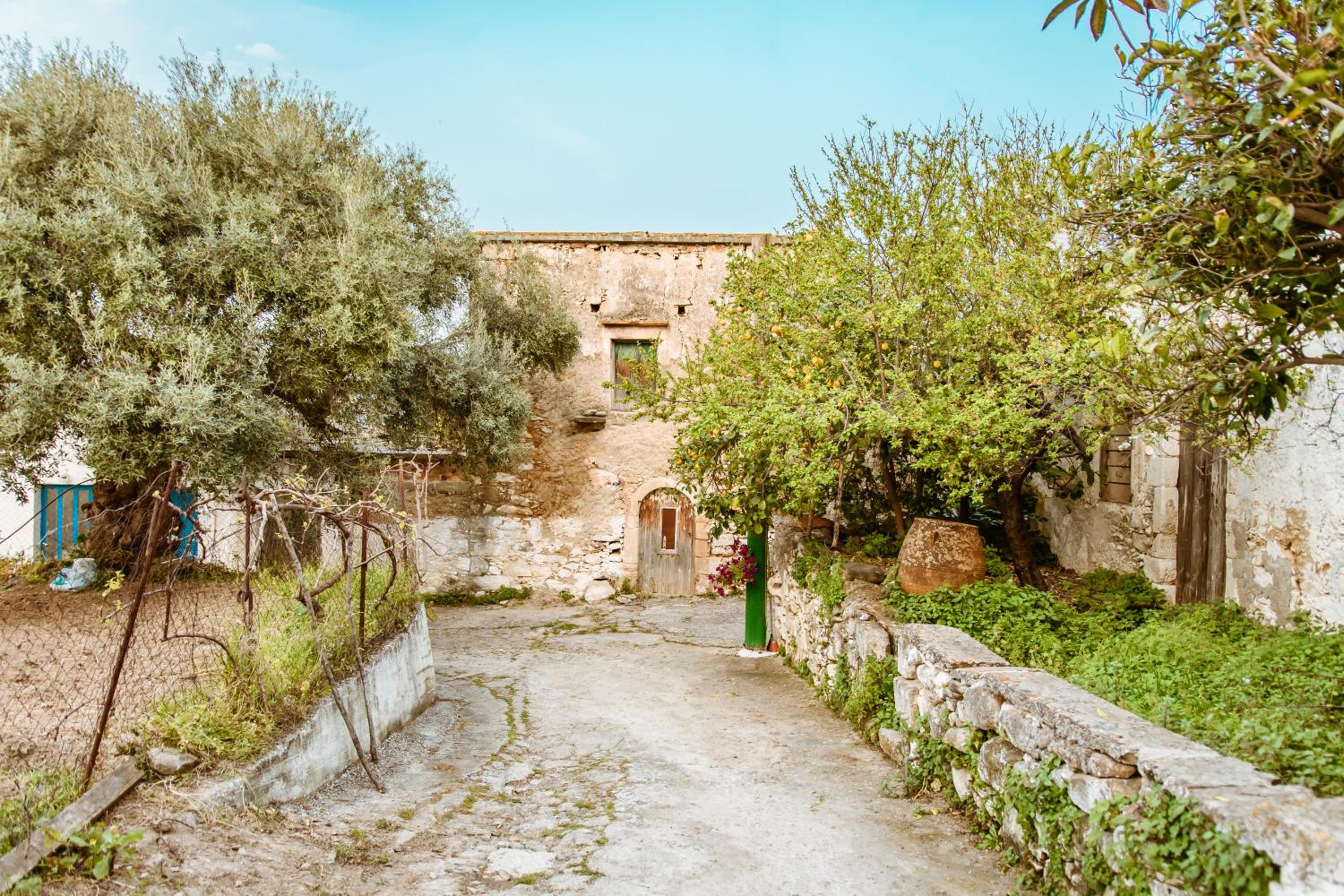 Hotel Spitaki - Image 1