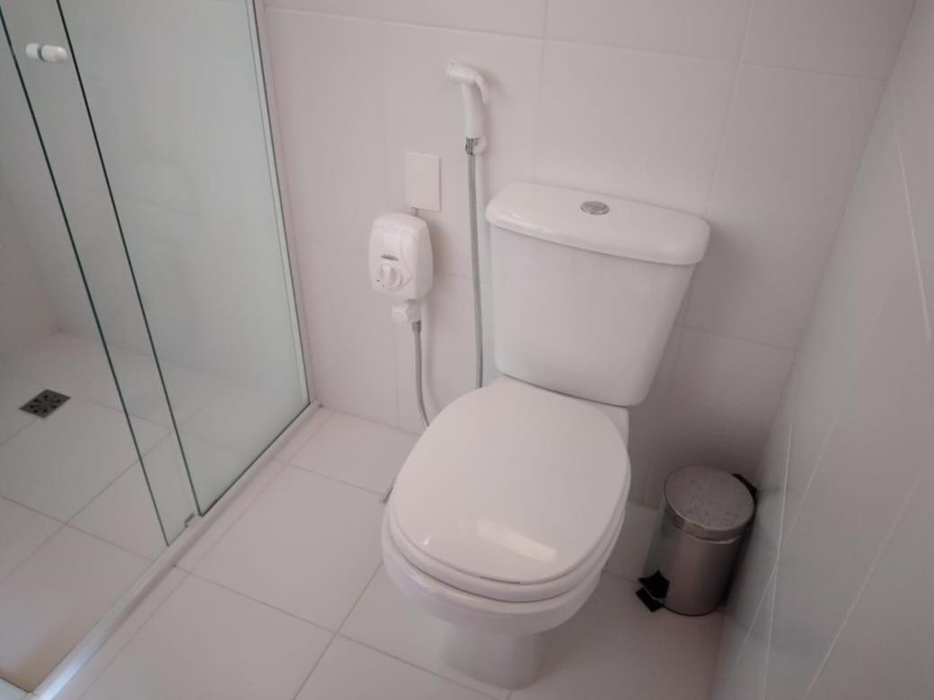 Casa MARAVILHOSA com 4 Suítes em Condomínio