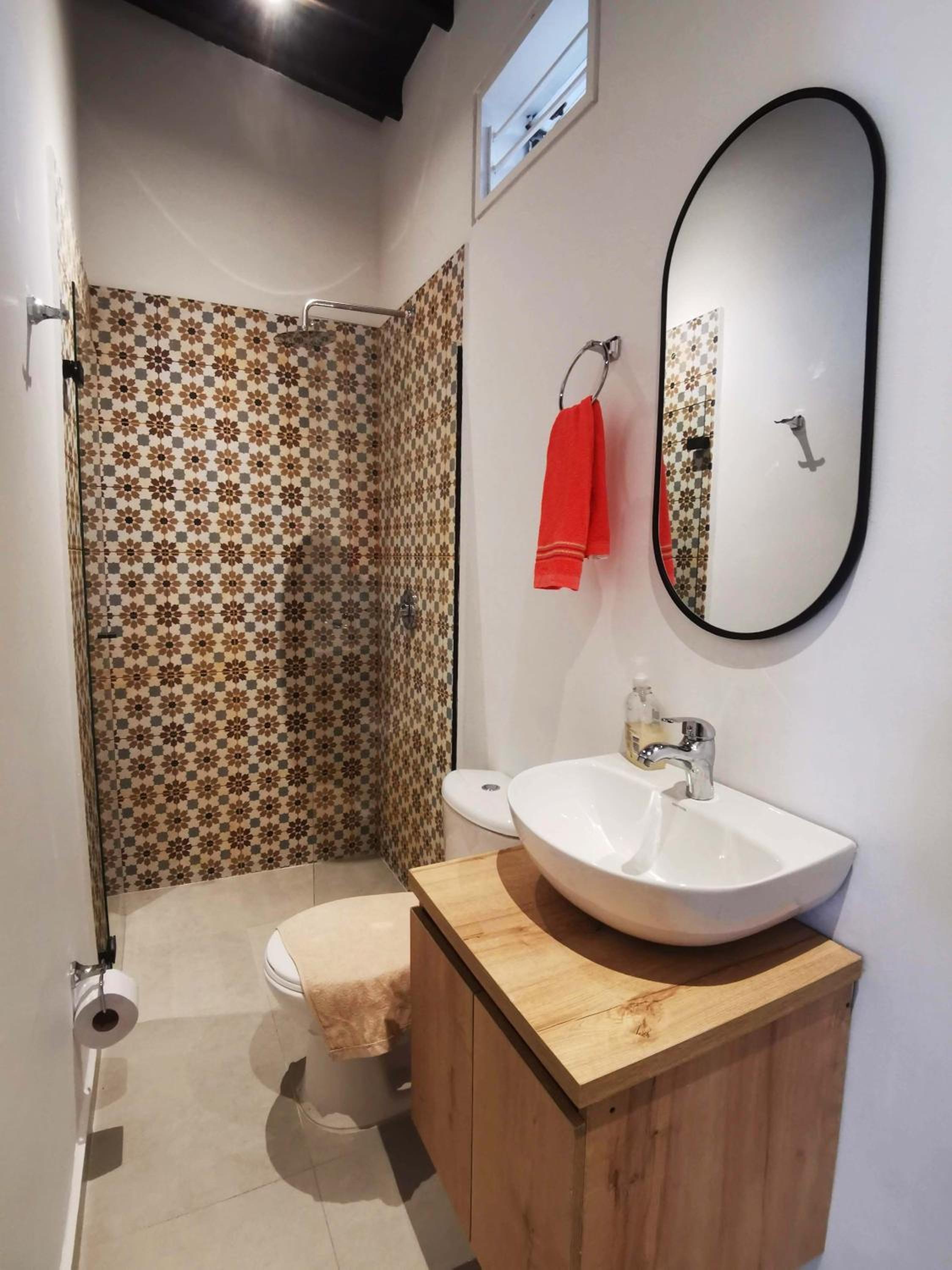 FRN101 Cozy loft located in a popular in Poblado By Roots Rentals