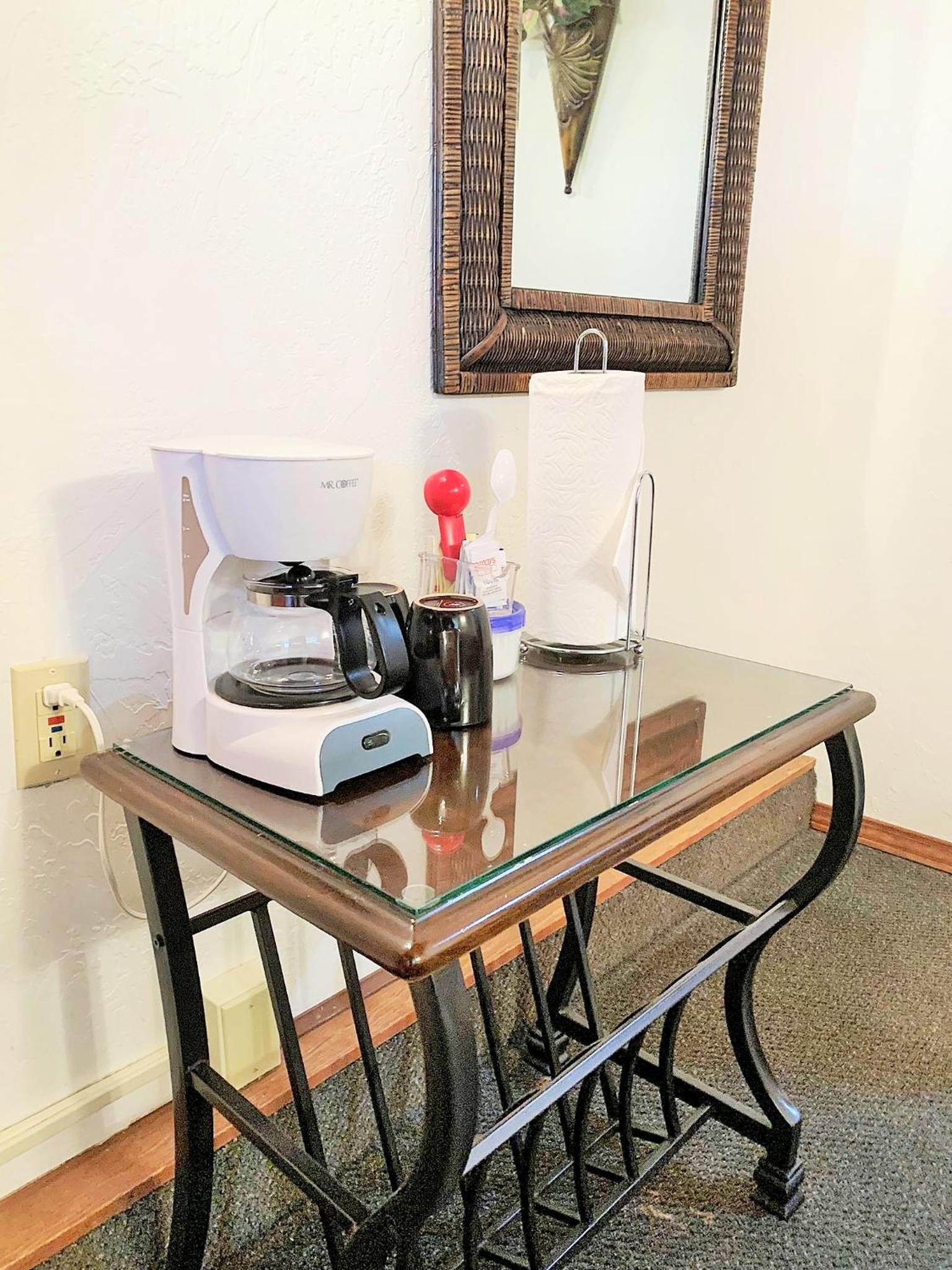 Breakers Boutique Inn