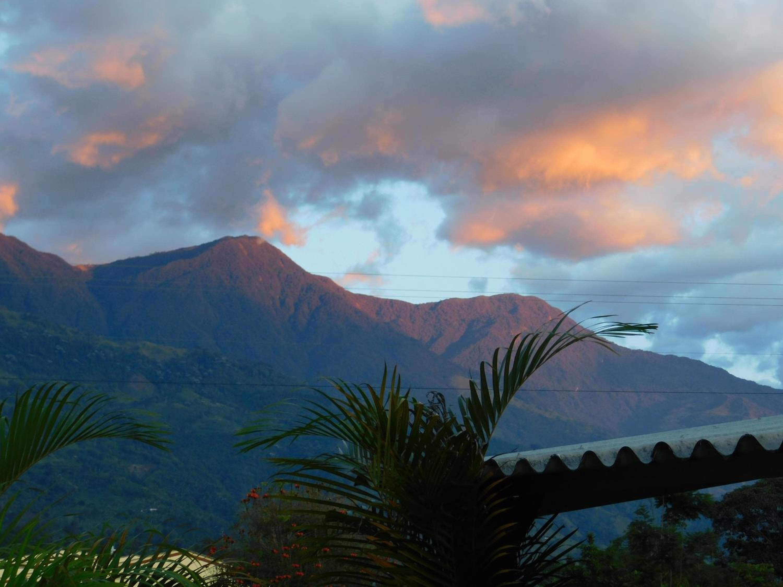 Casa Campo alojamiento campestre para descanso en Calarcá Quindío