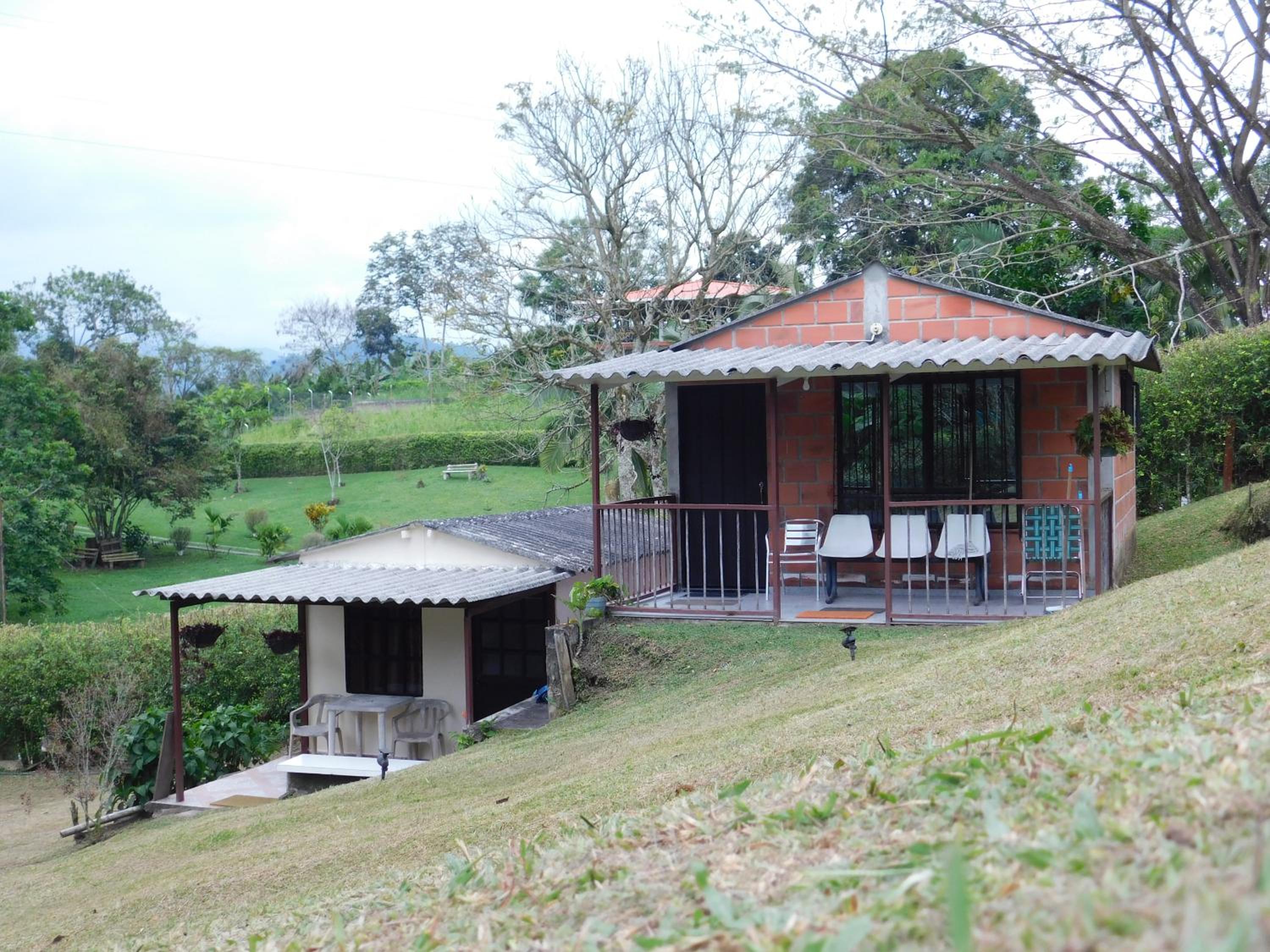 Casa Campo alojamiento campestre para descanso en Calarcá Quindío