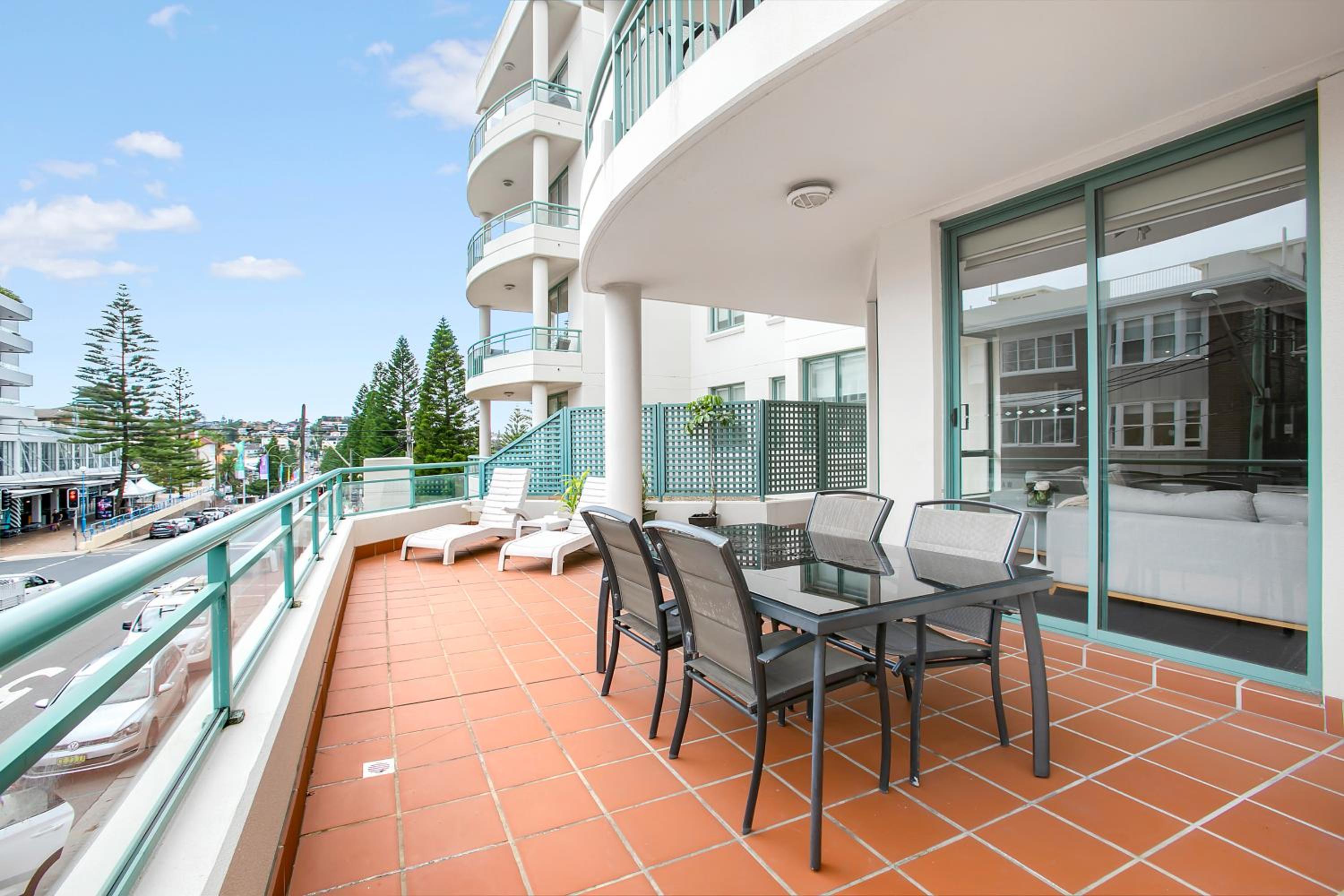 The Coogee View Beachfront Serviced Apartments