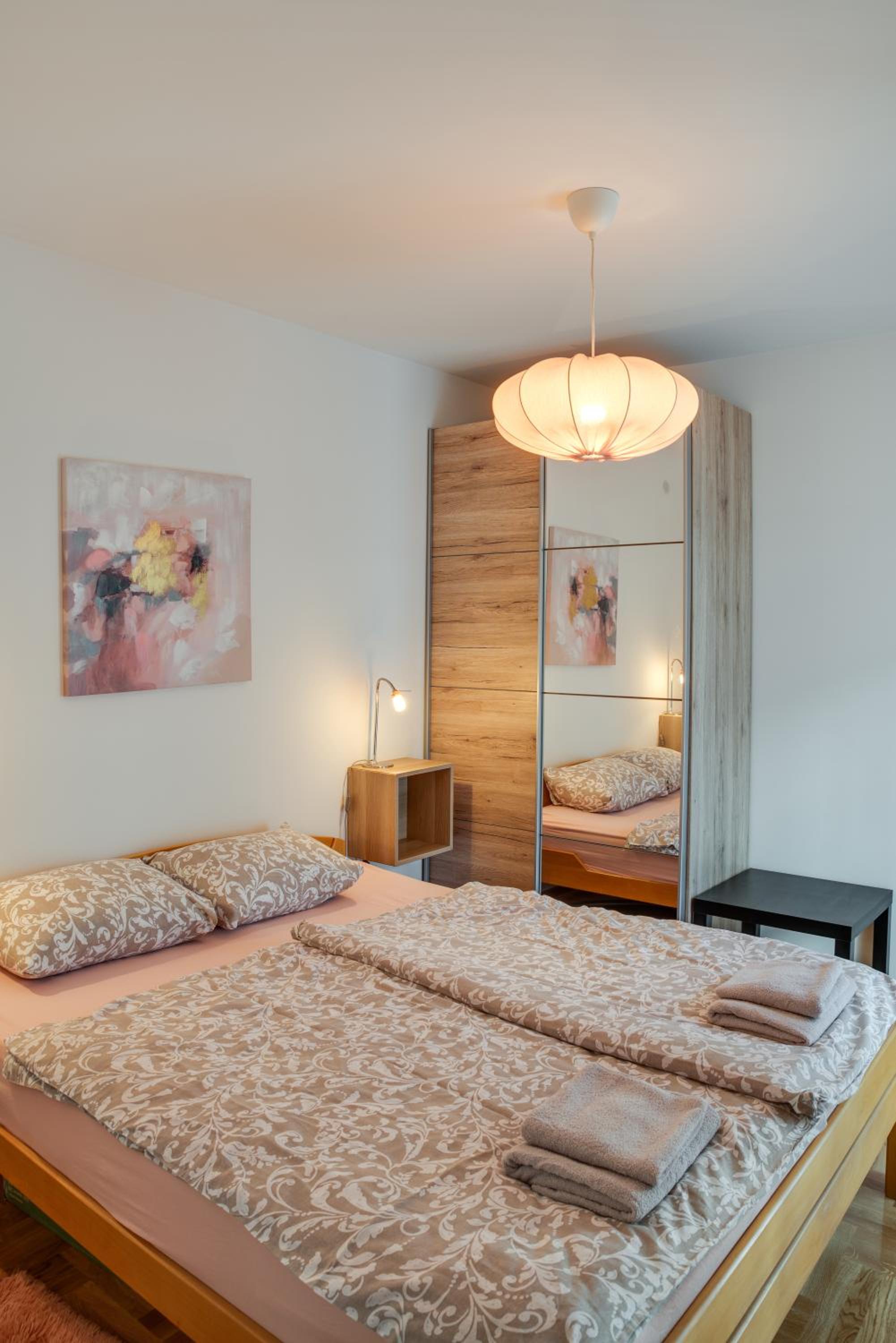 Apartment Joy by Central view 5
