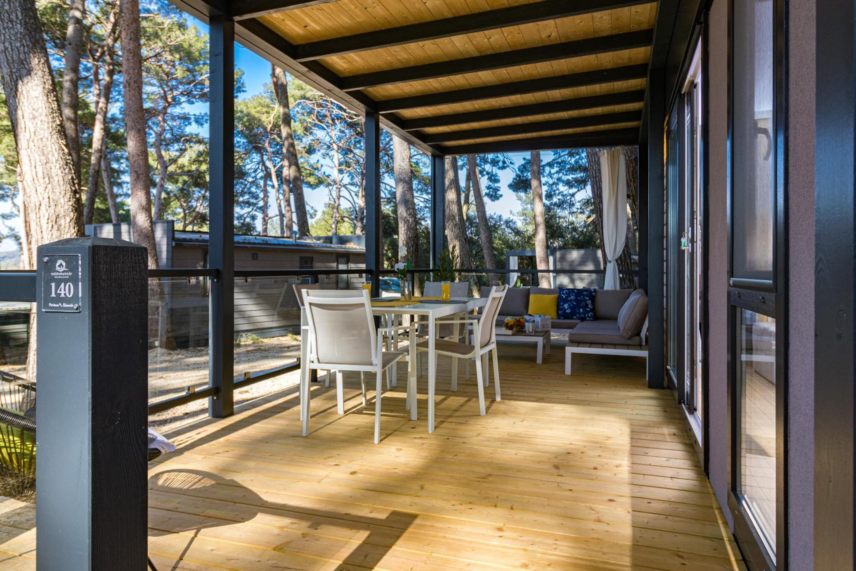Peputo Luxury Residence & Mobile Homes