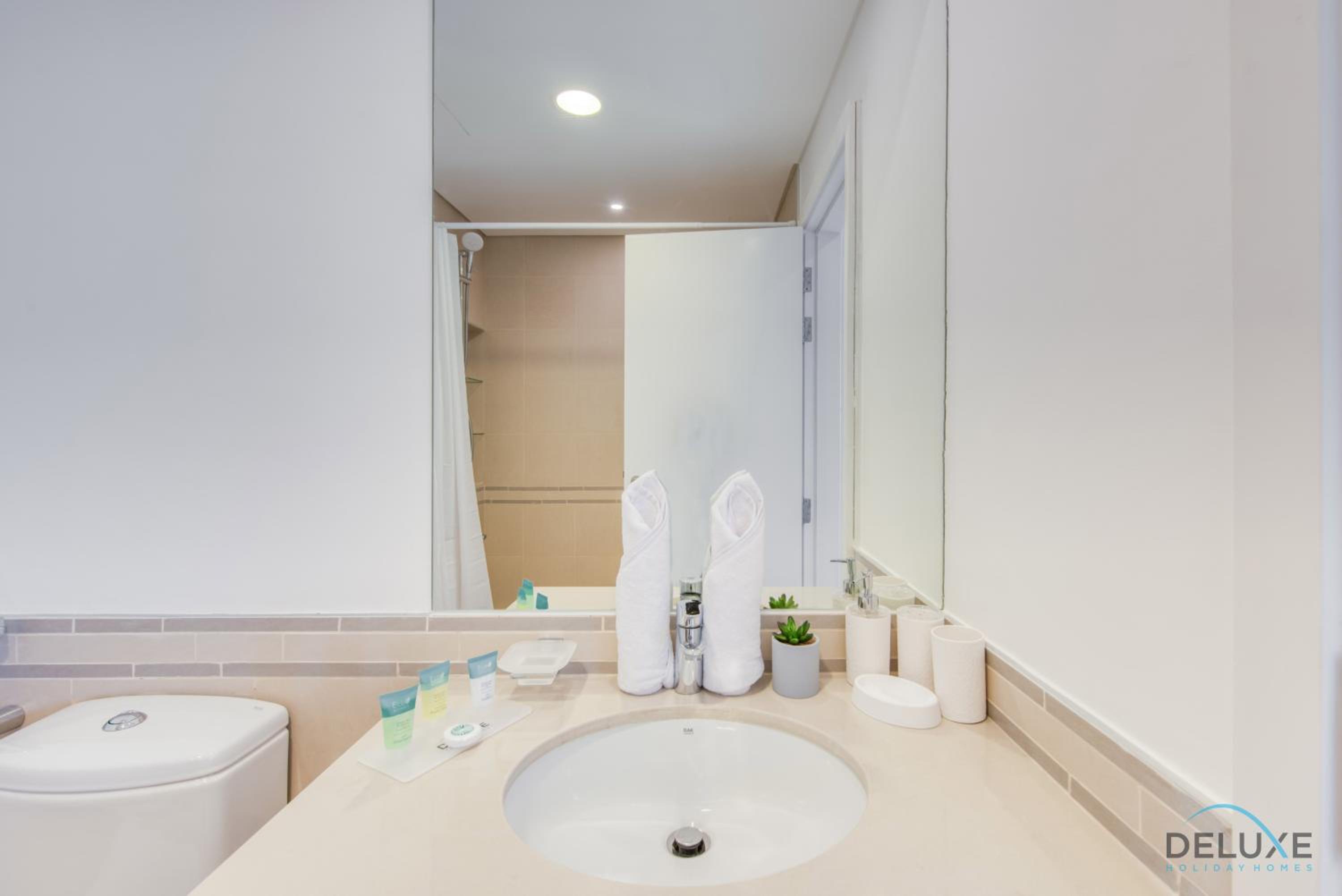 Fancy 2BR at Hayat Boulevard 2A Town Square By Deluxe Holiday Home