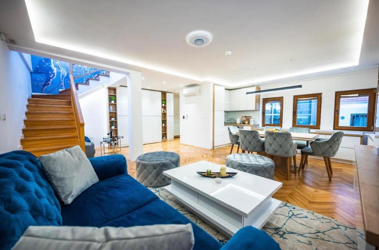 Avila Apartments view 2