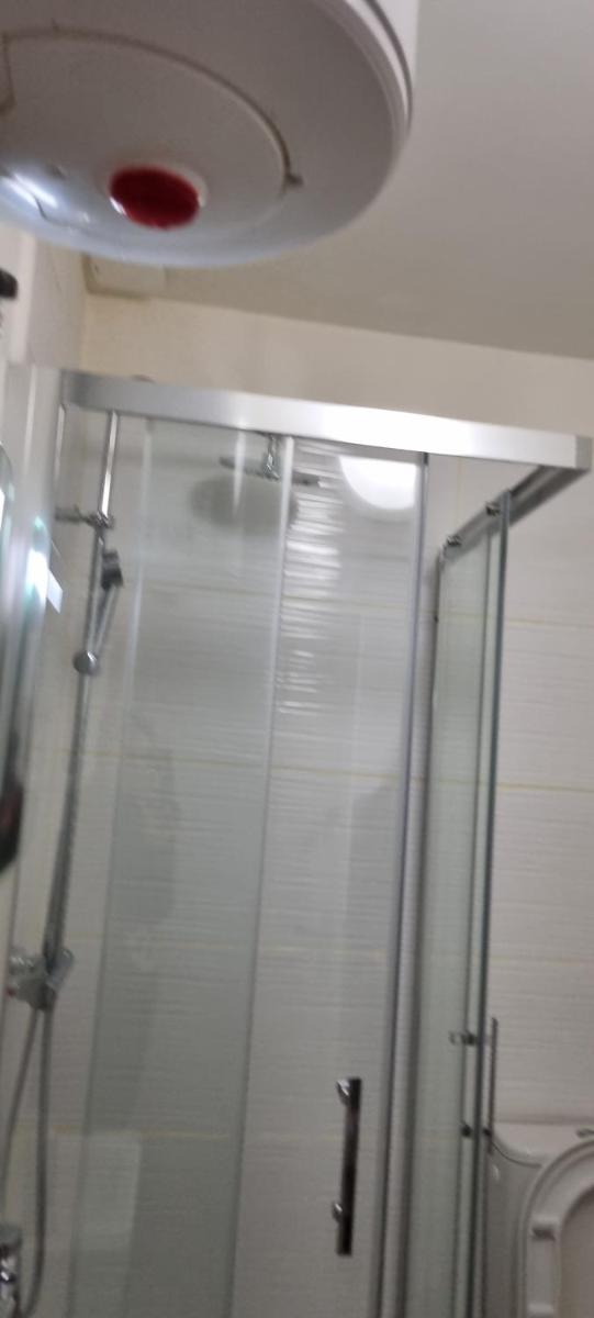 STUDETTE DERRIERE HOTEL MARTINEZ photo 4