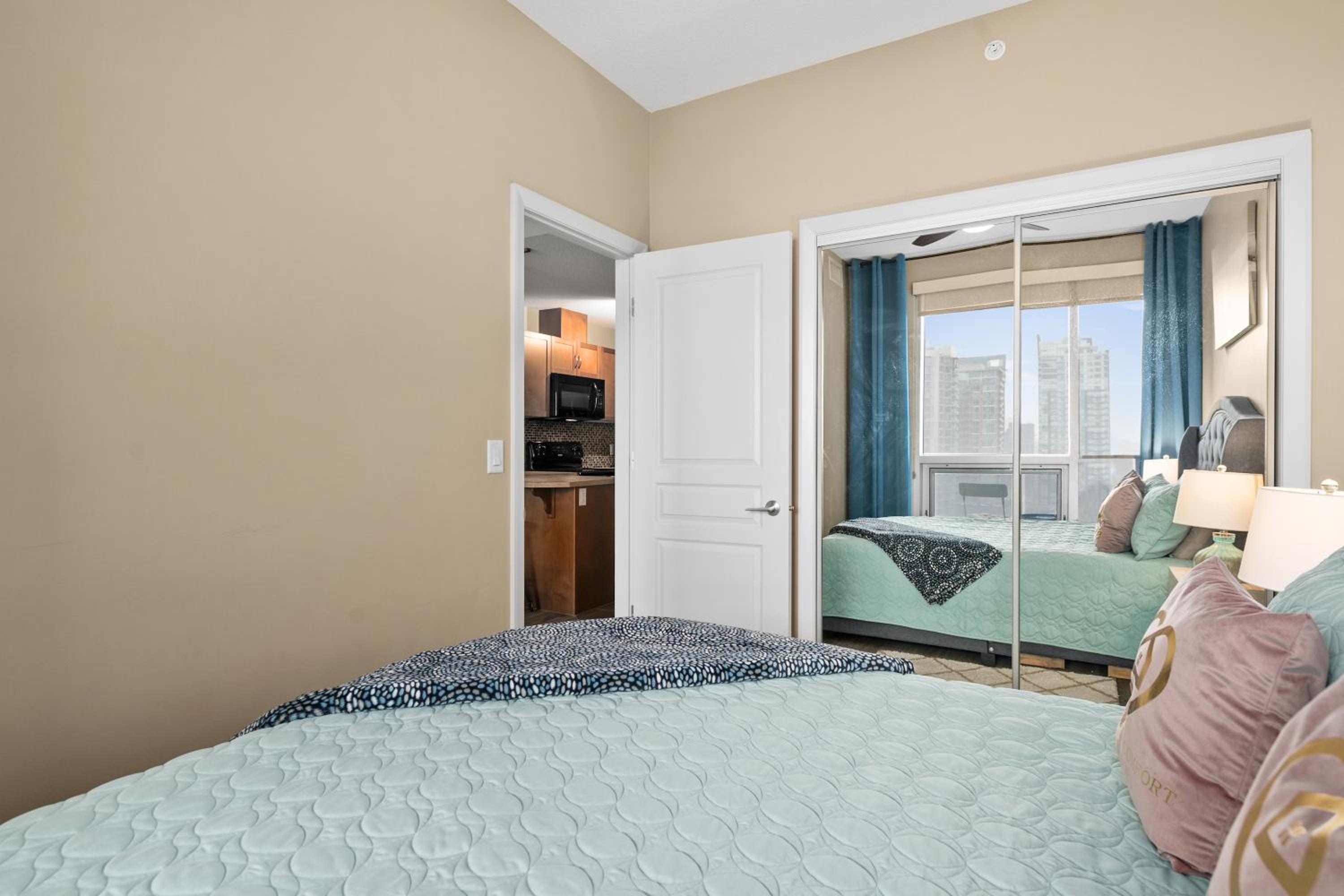 GlobalStay Downtown Calgary Condos