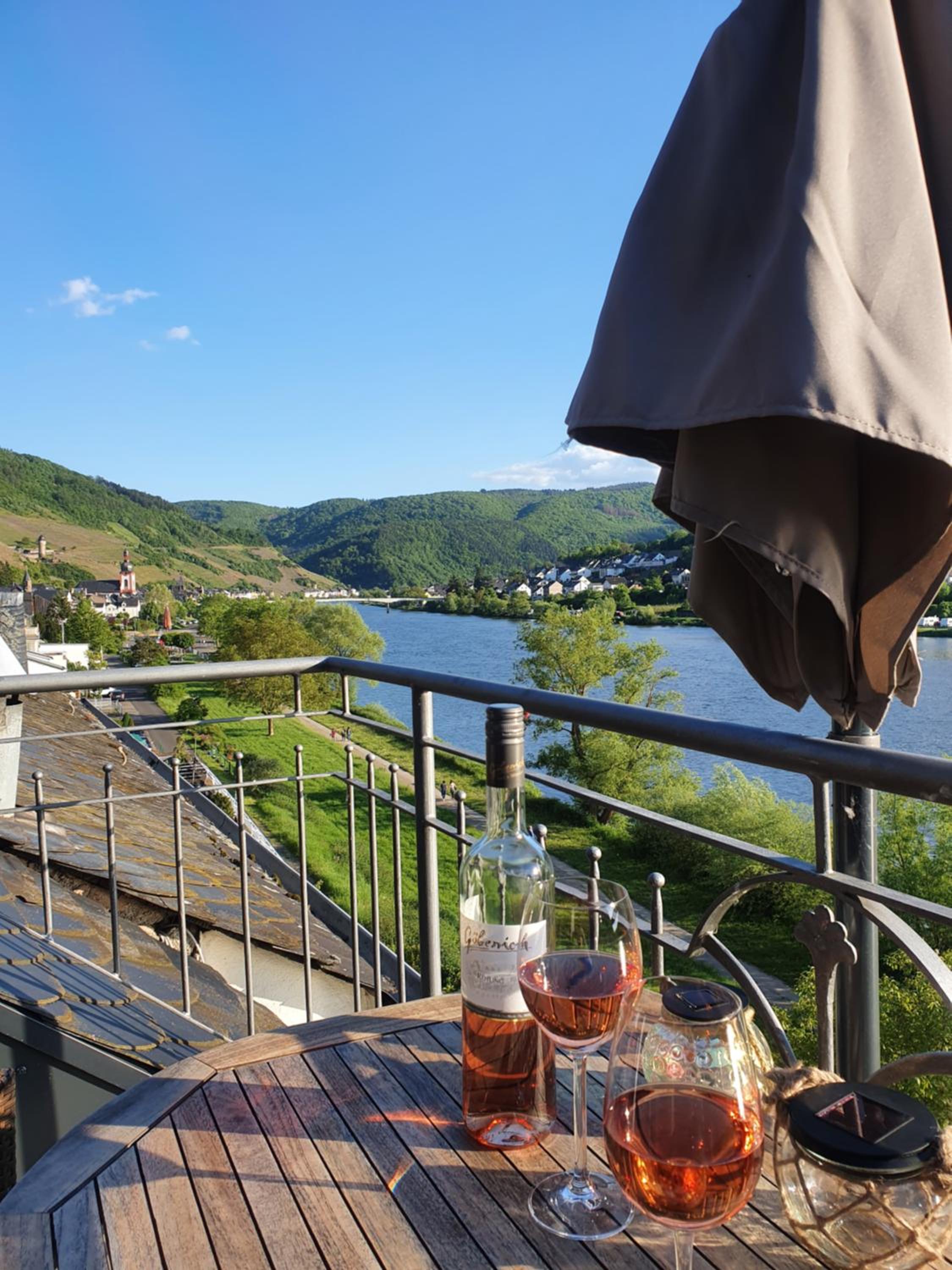 Ferienhaus Inselblick in Traumlage mit Balkon und Panoramablick