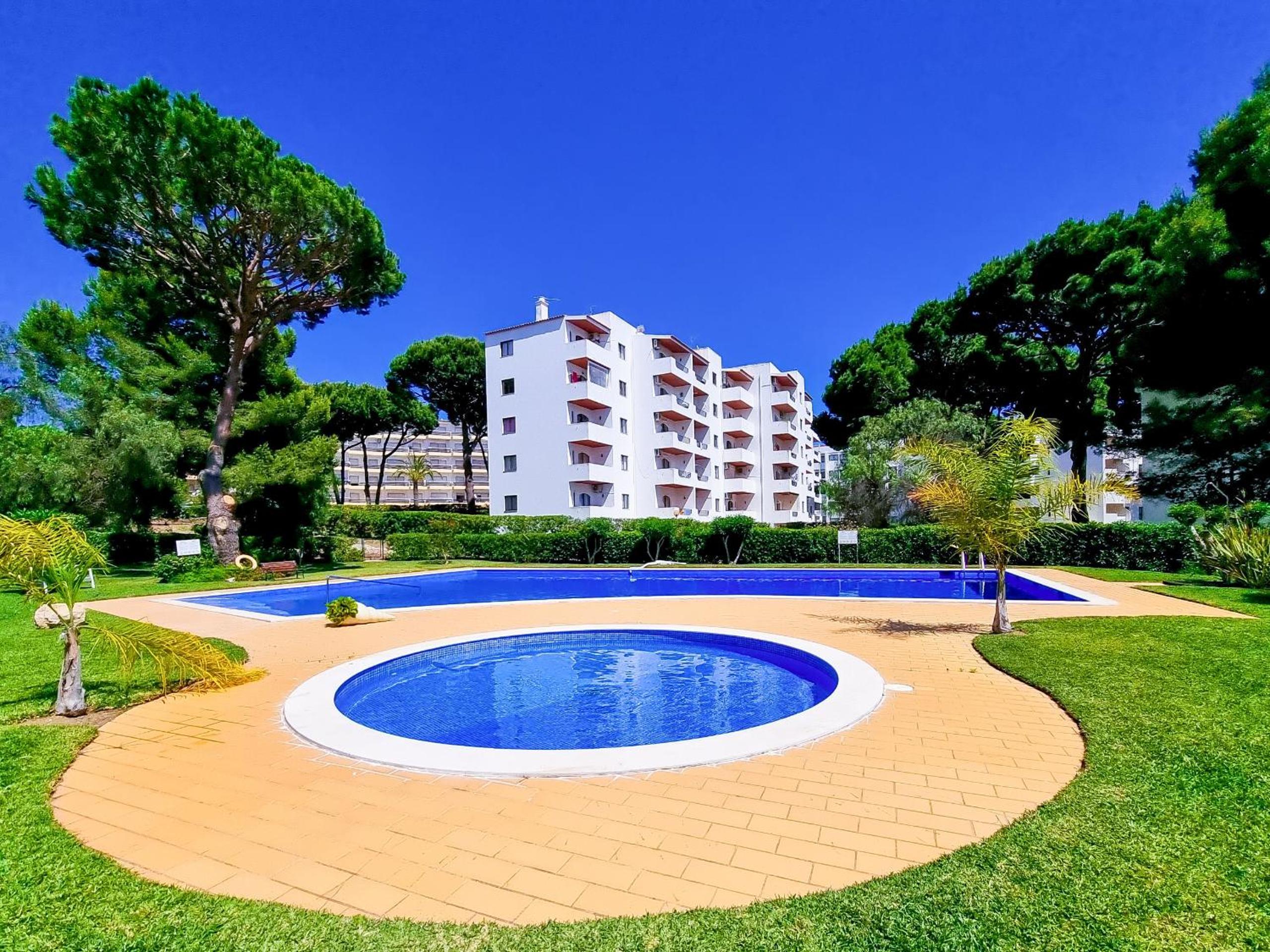 FLH Vilamoura Summer Apartment with Pool view 3