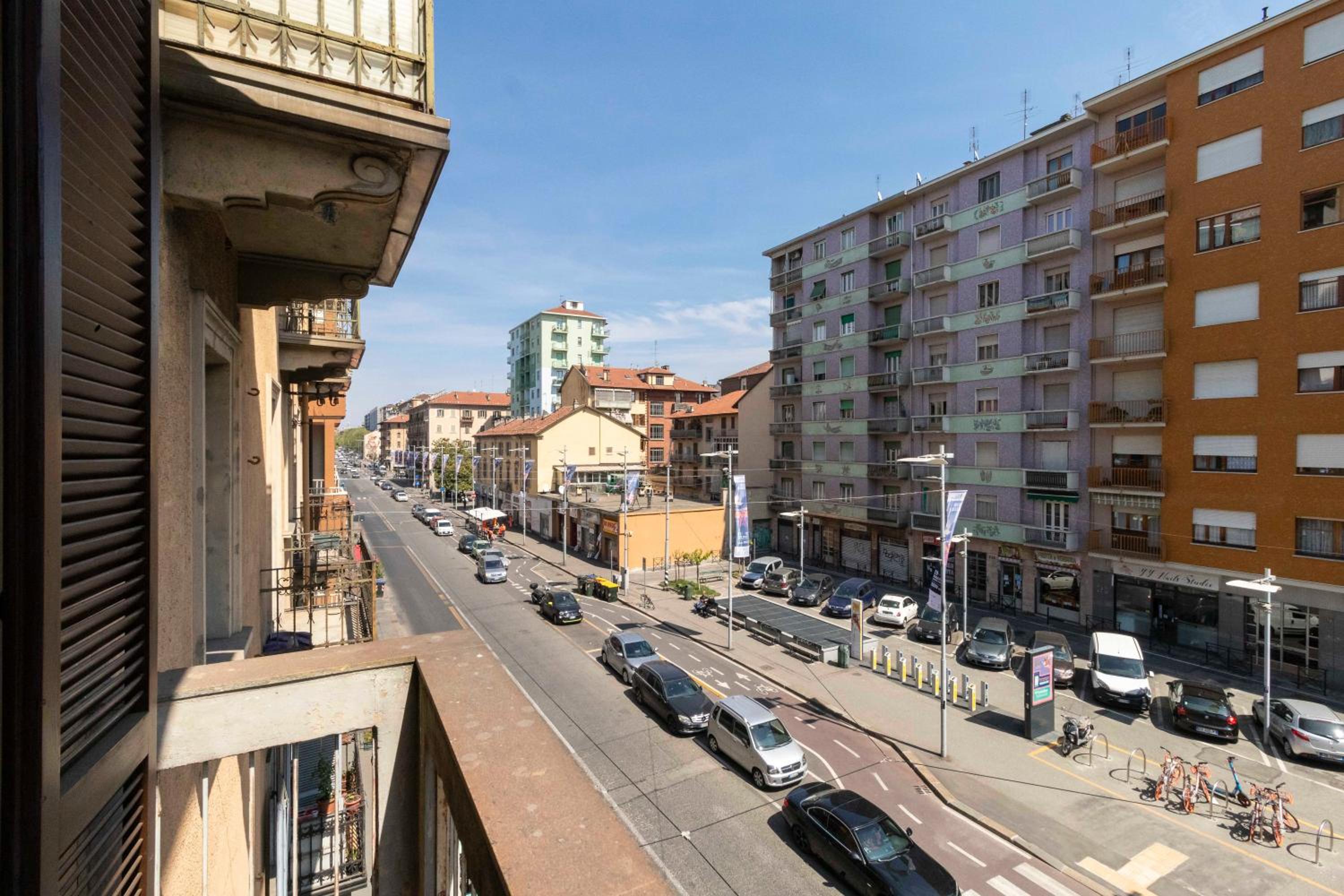 Lingotto quiet & cozy apartment photo 4