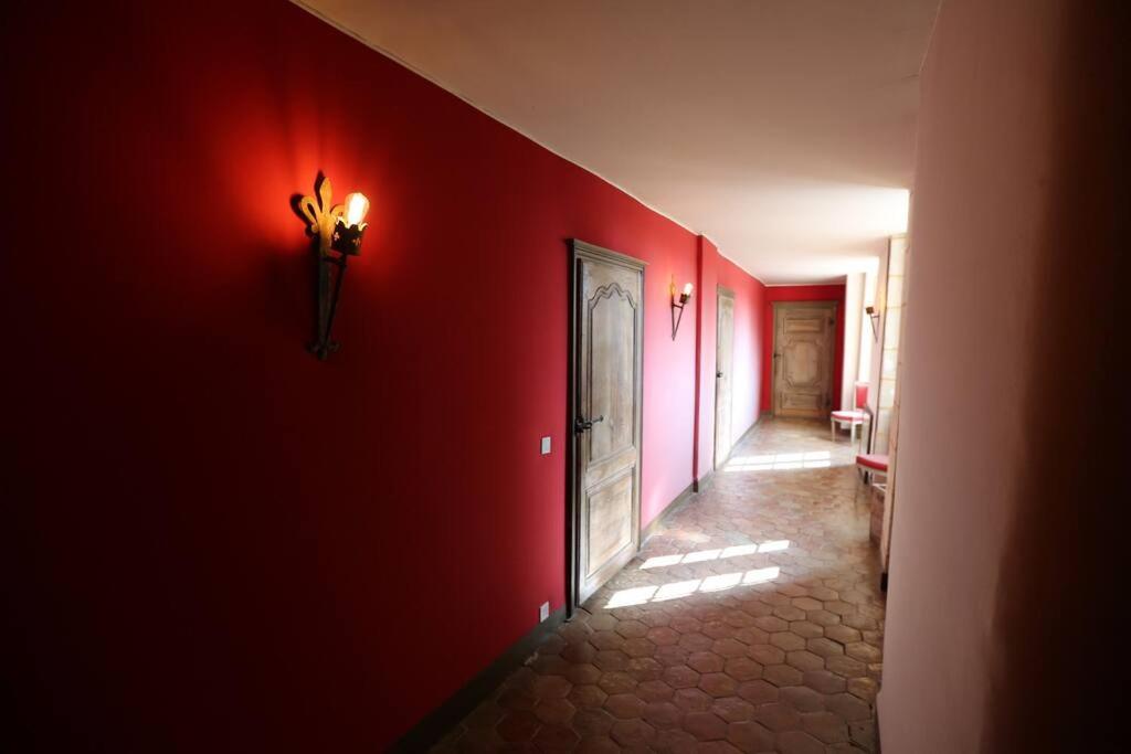 Chambre jaune MANOIR DE LA VOVE Perche view 4