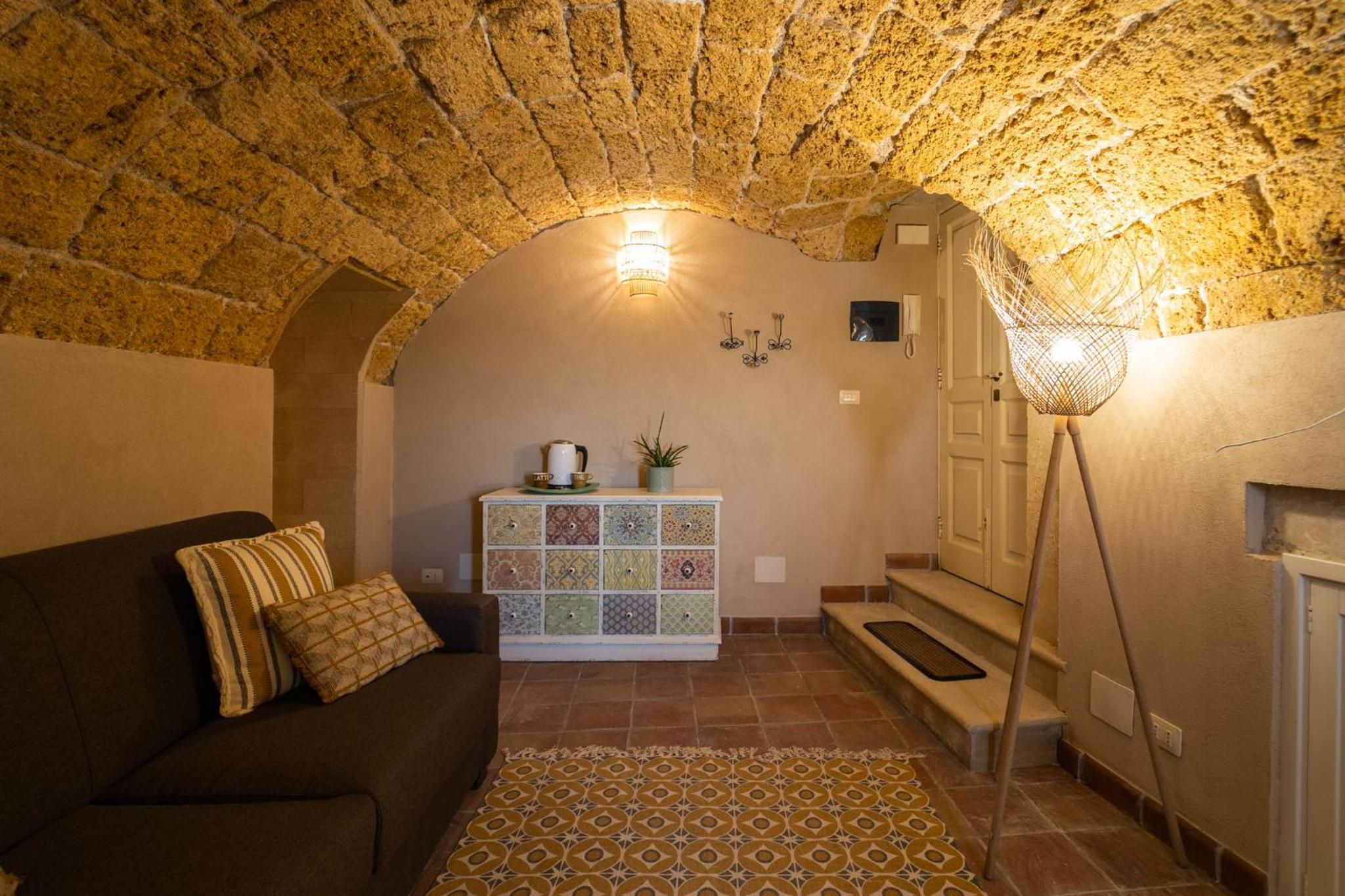 GuestHost - Il Dammuso di Ortigia - Lovely Sea View Apartment view 5