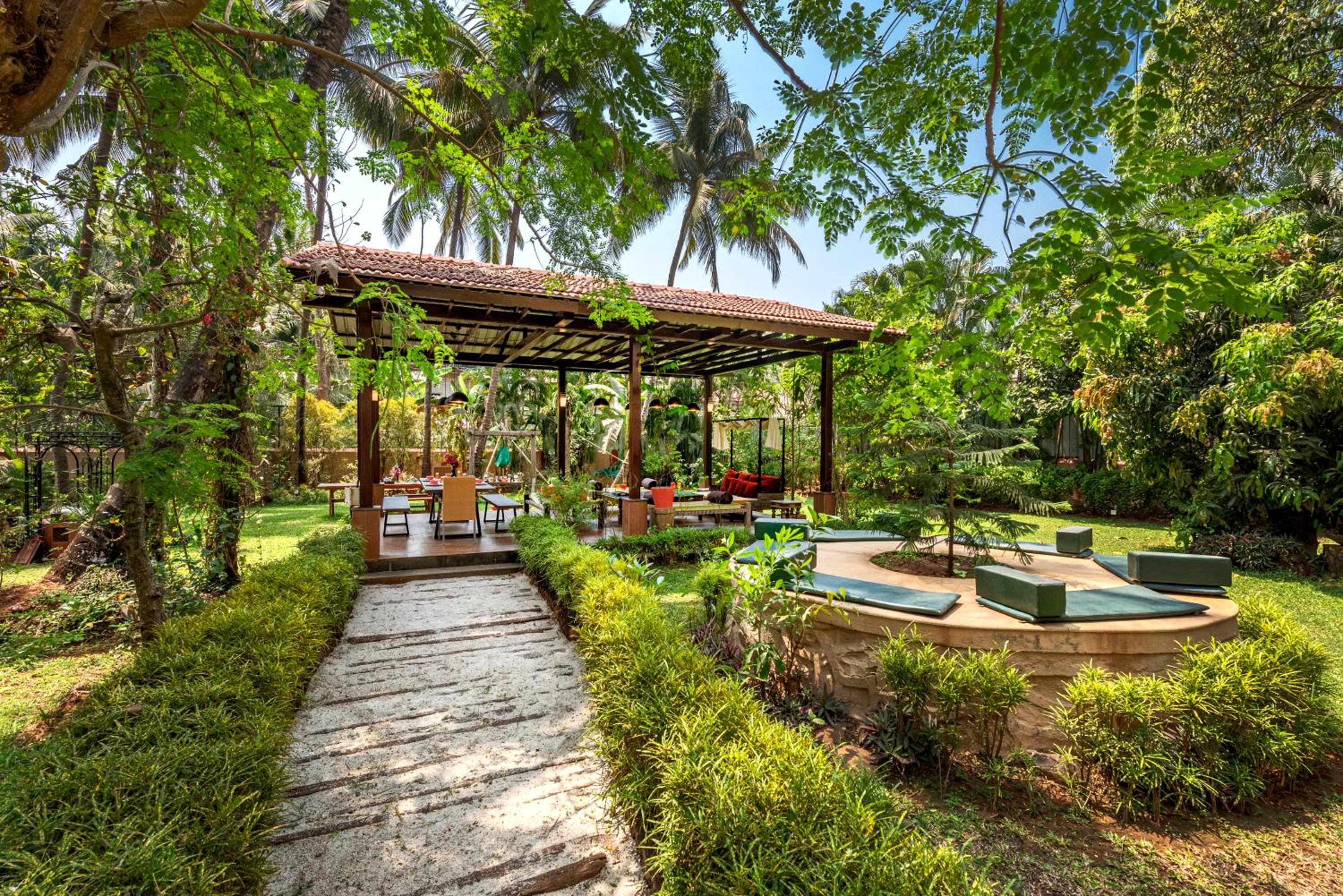 activities & amenities