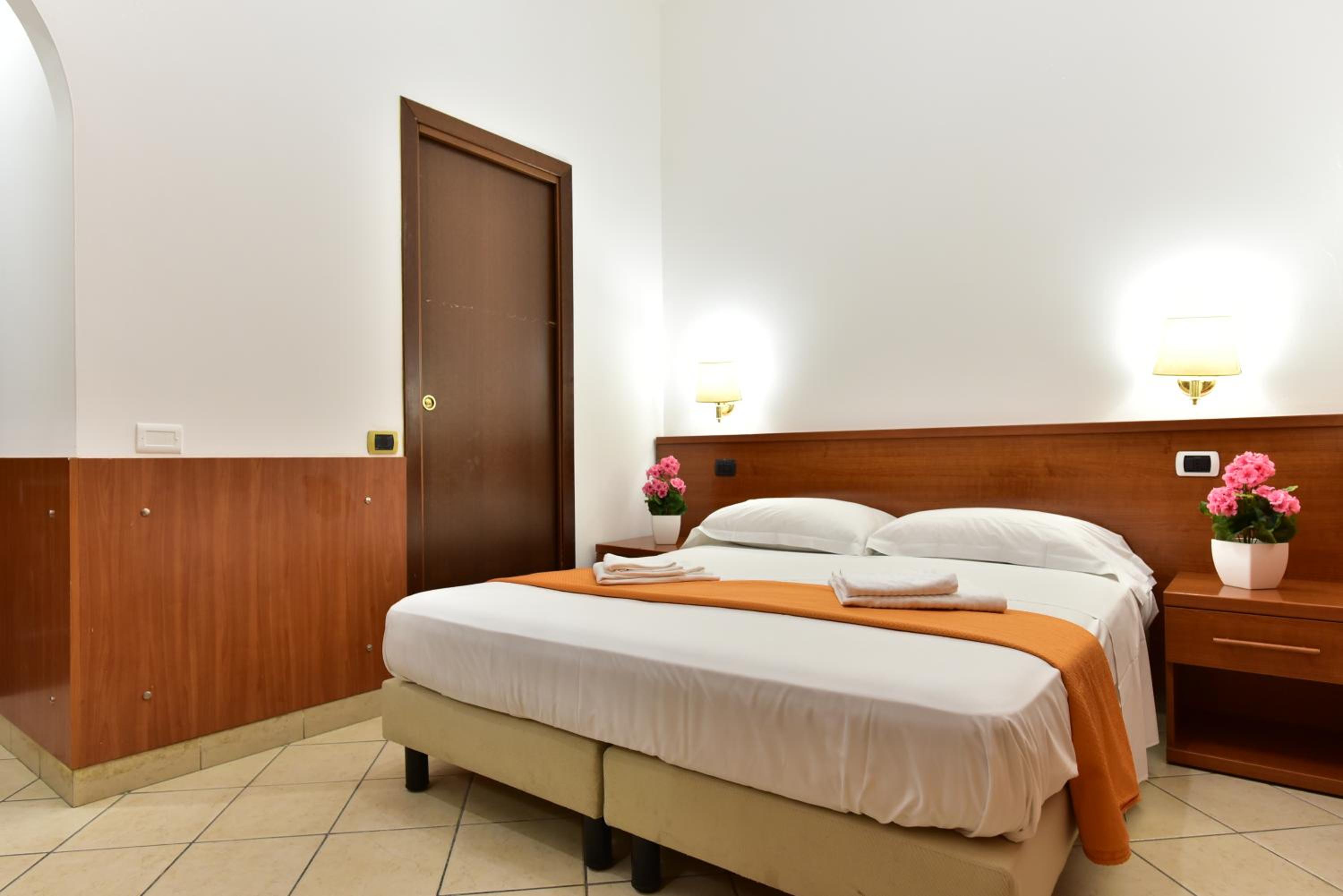 B&B Rome Terminal House