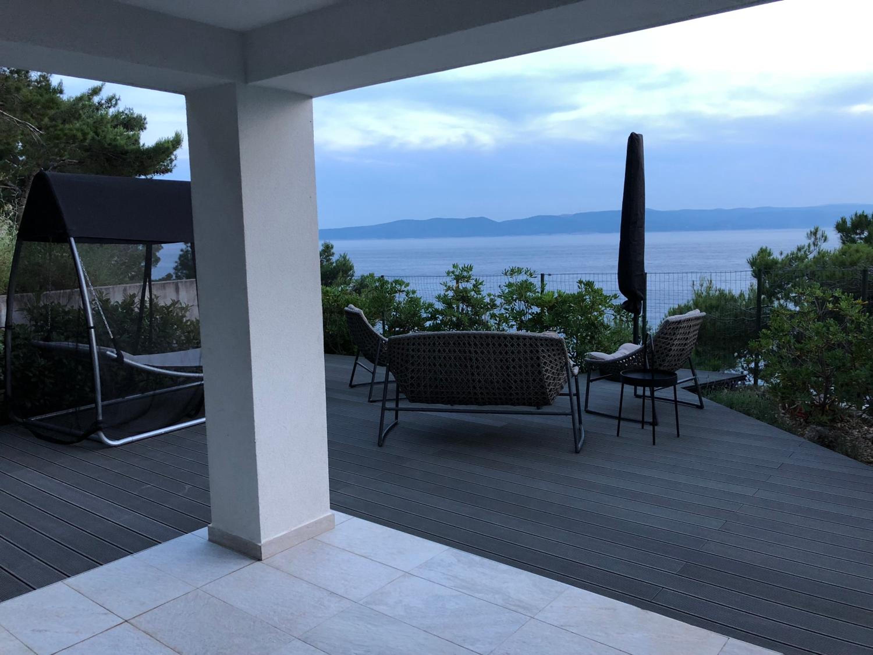 Villa Franka en Brela — balance & terrace