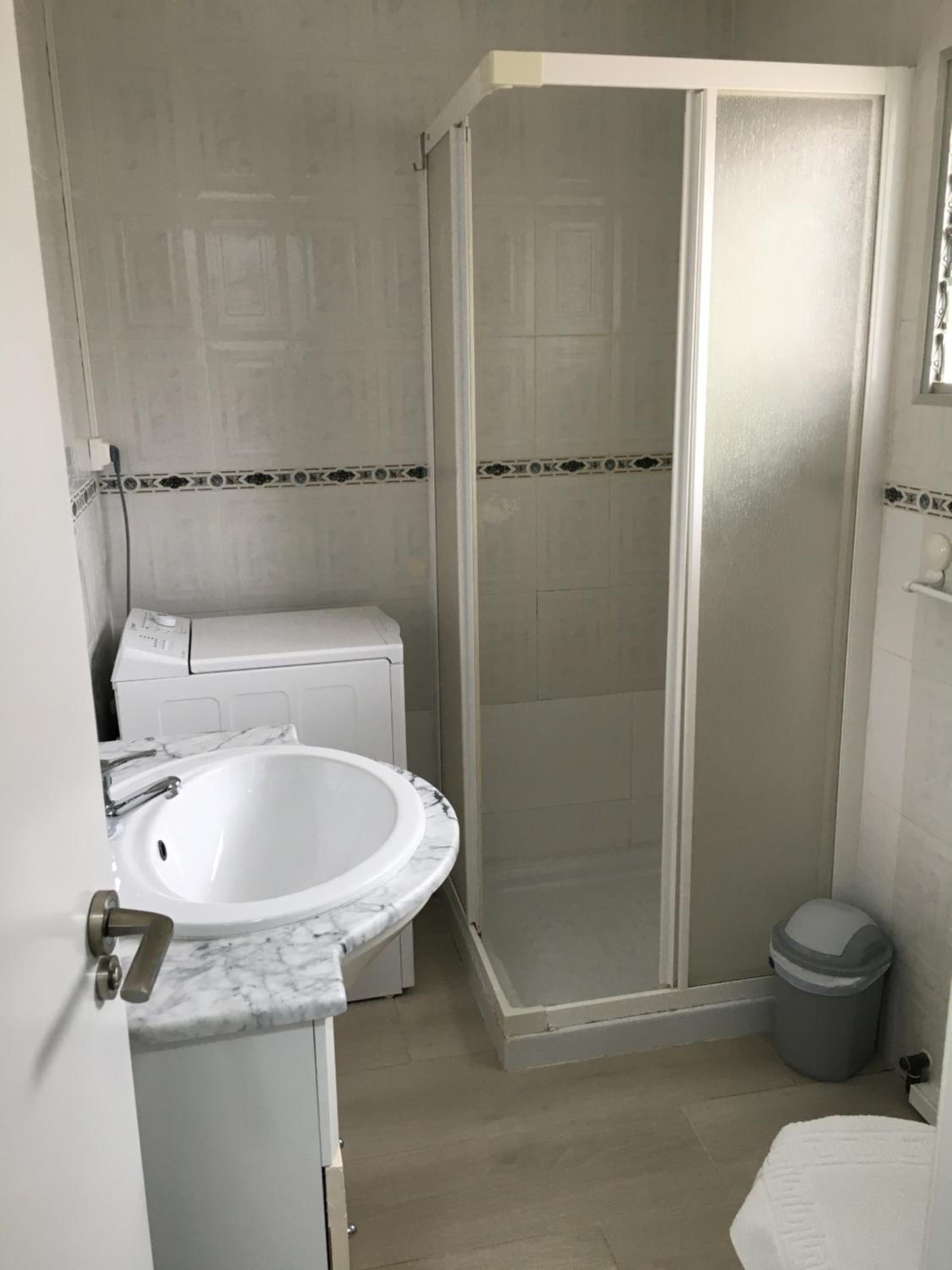BERMUDAS-TURIS Apartamentos
