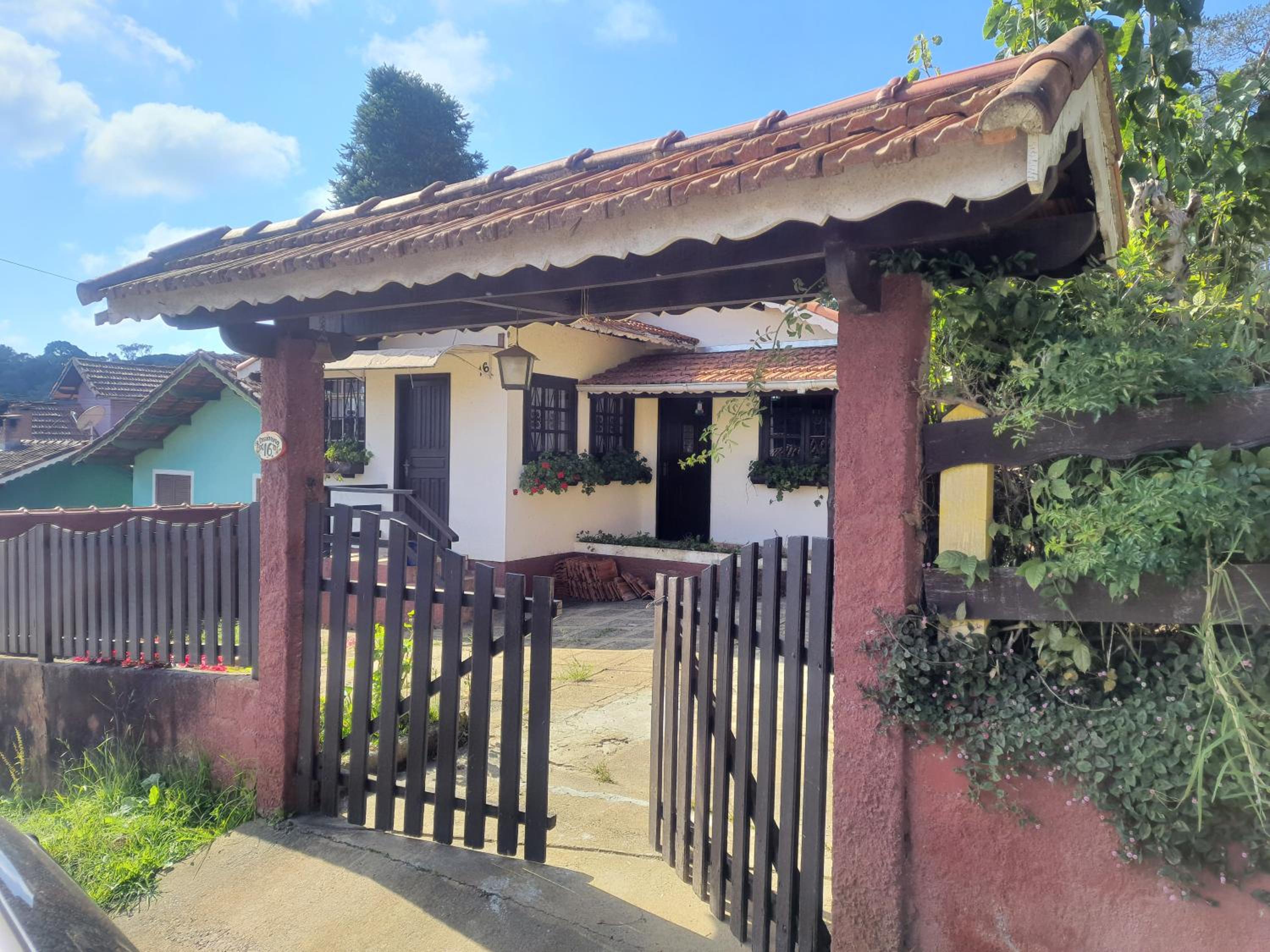 Chalés Juliana Casa 1