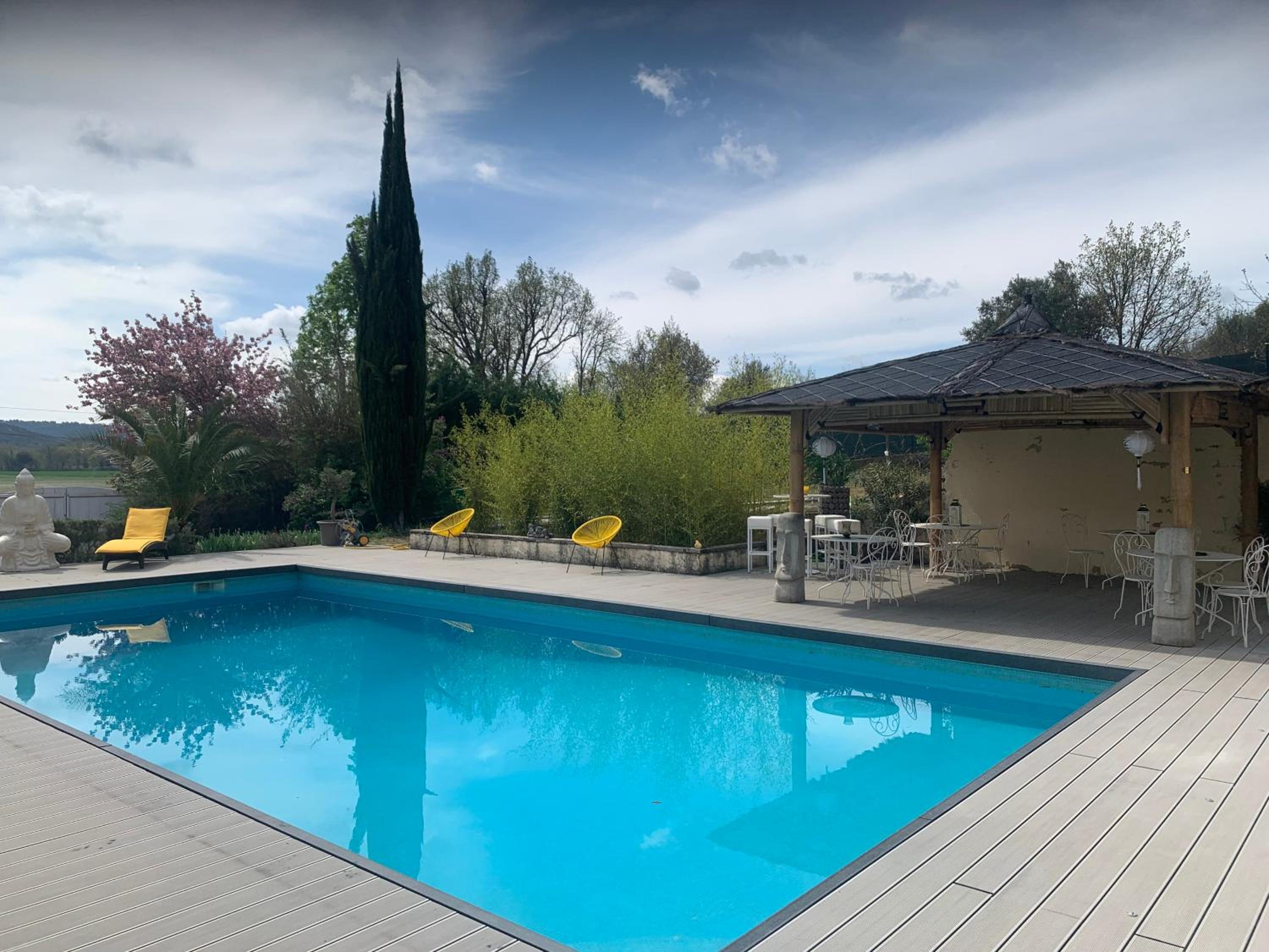 Bastide du Bonheur Saint Donat view 2