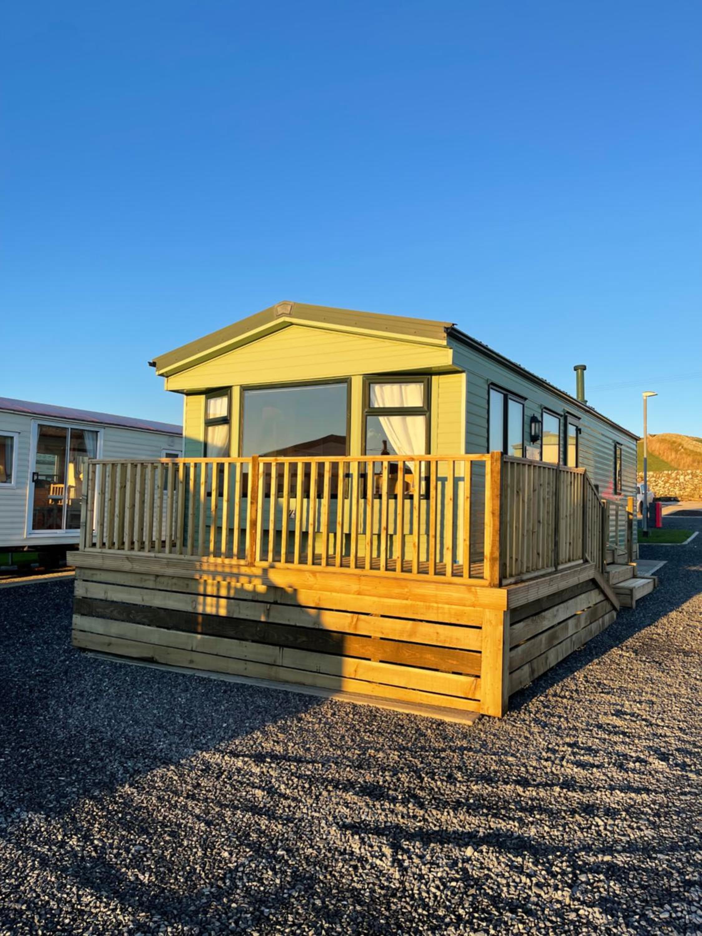 Beautiful 2-Bed Static caravan view 2