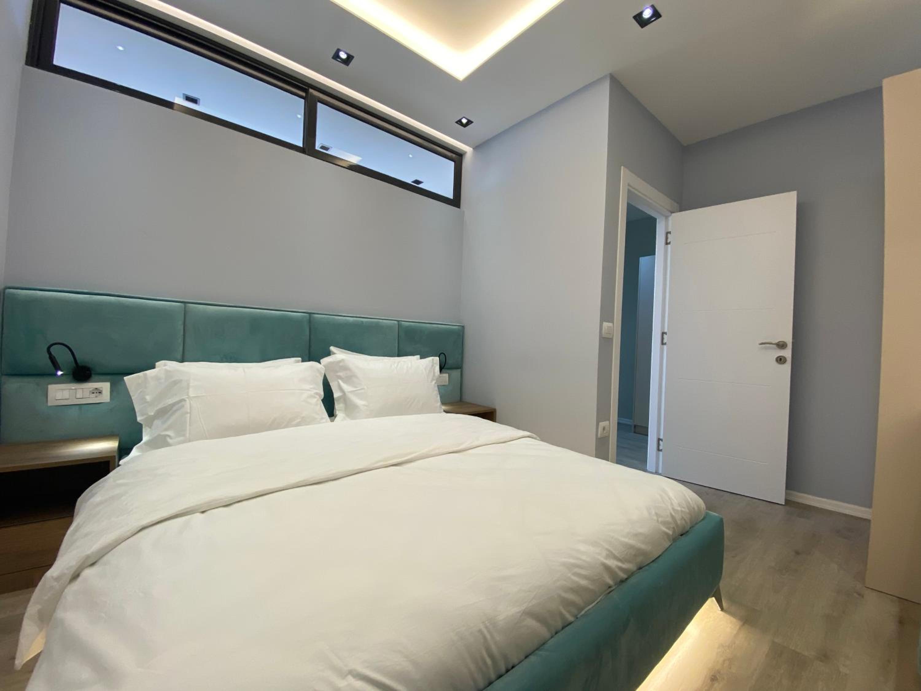 Newly renovated apartment