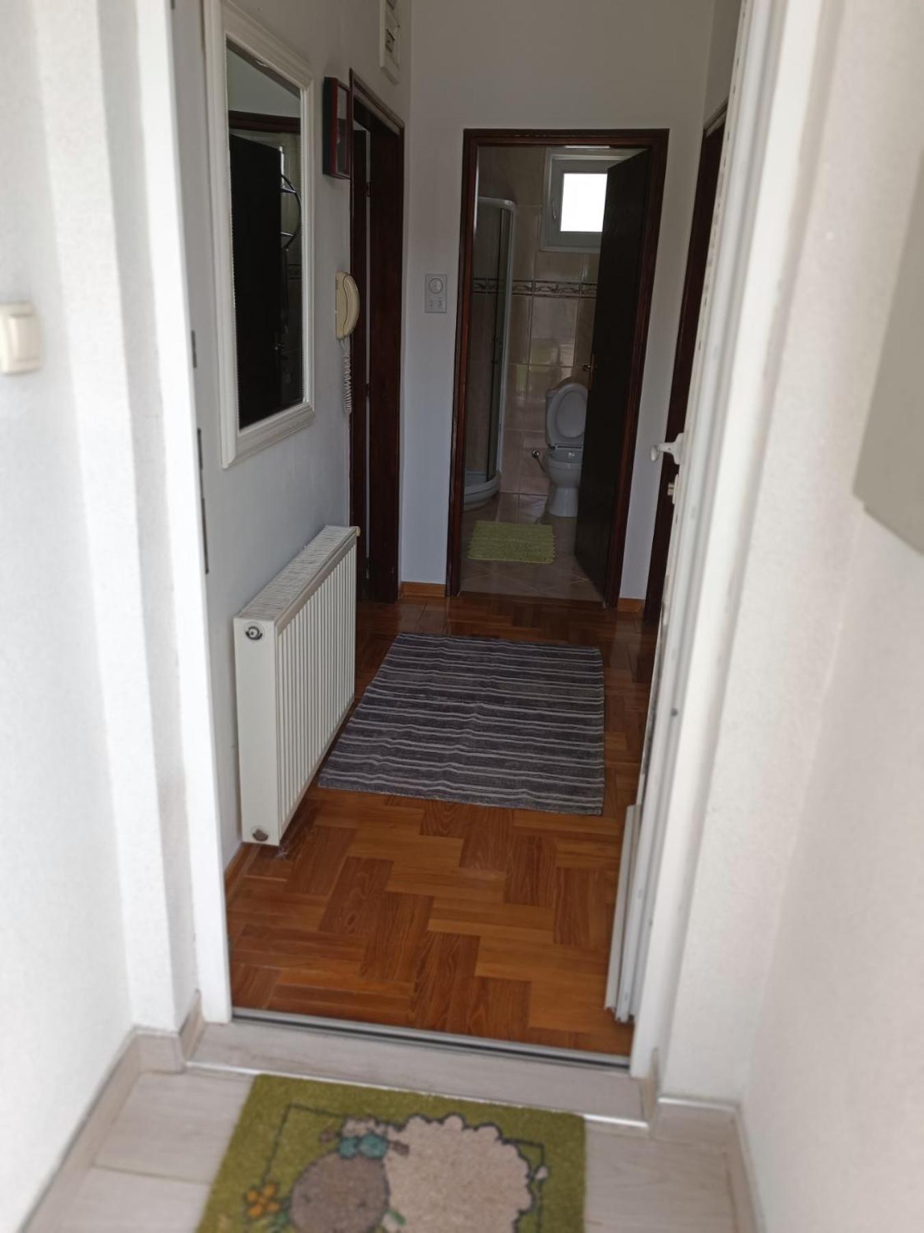 Photo 53