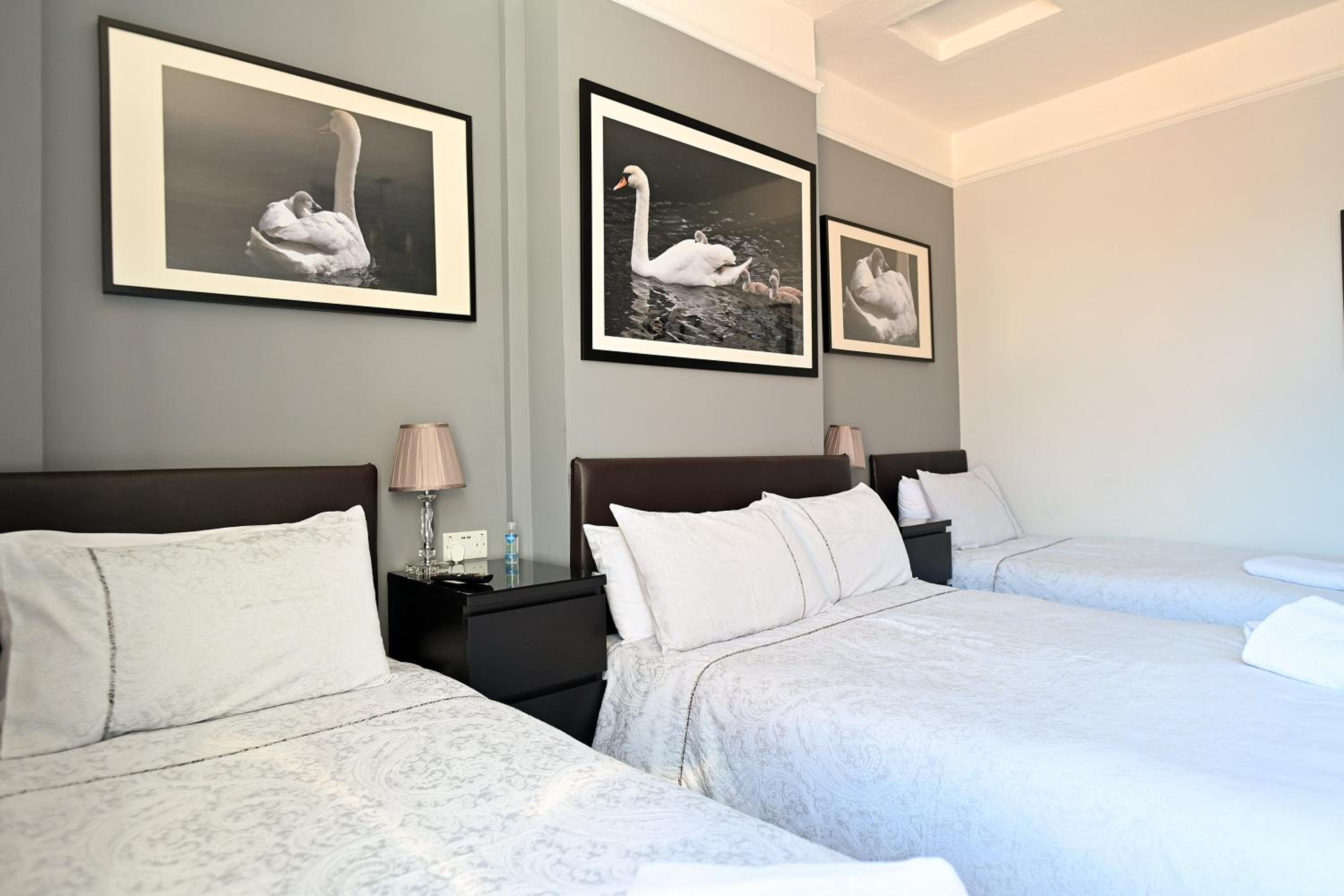 Avoncot Guest House