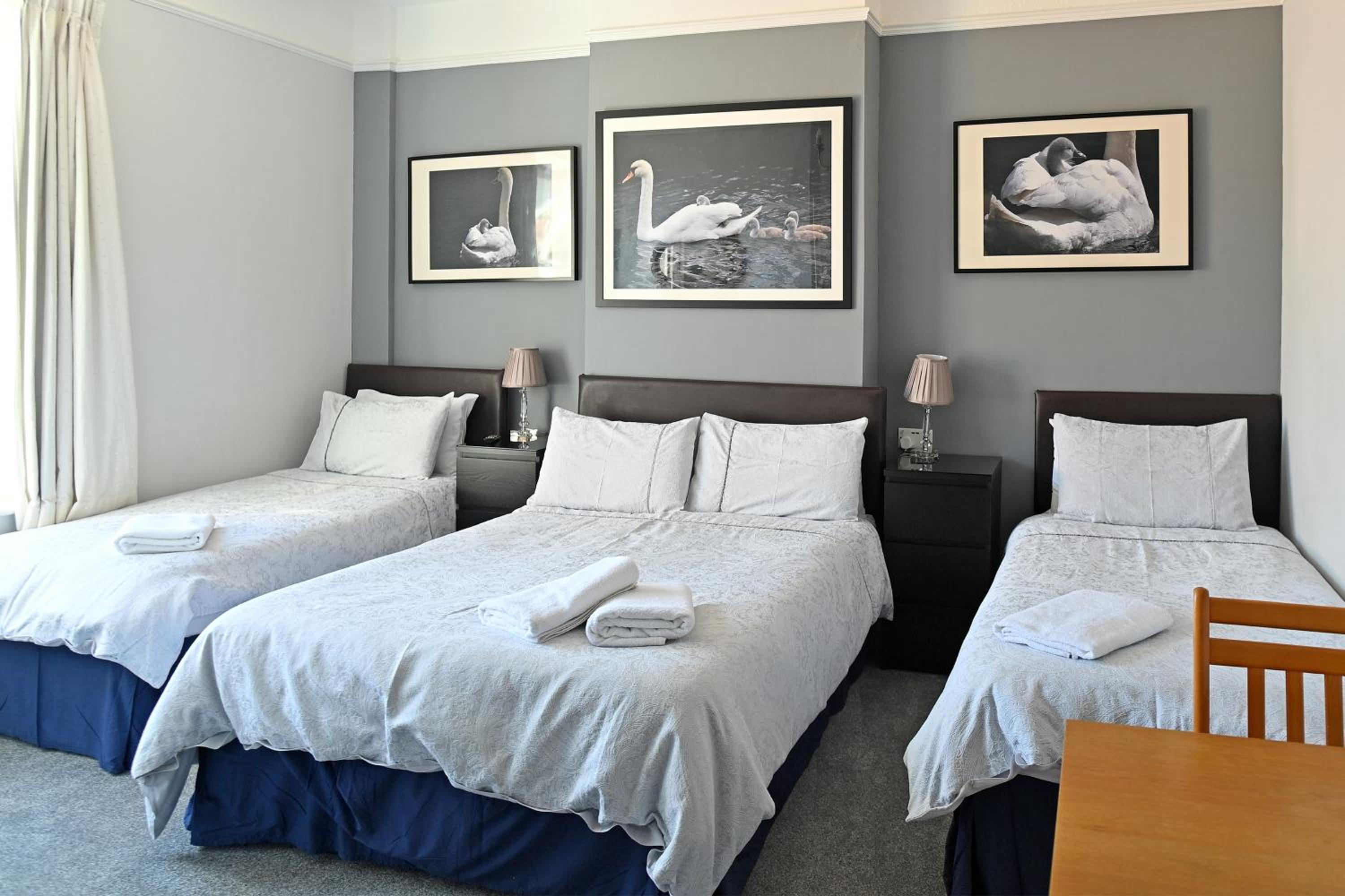 Avoncot Guest House