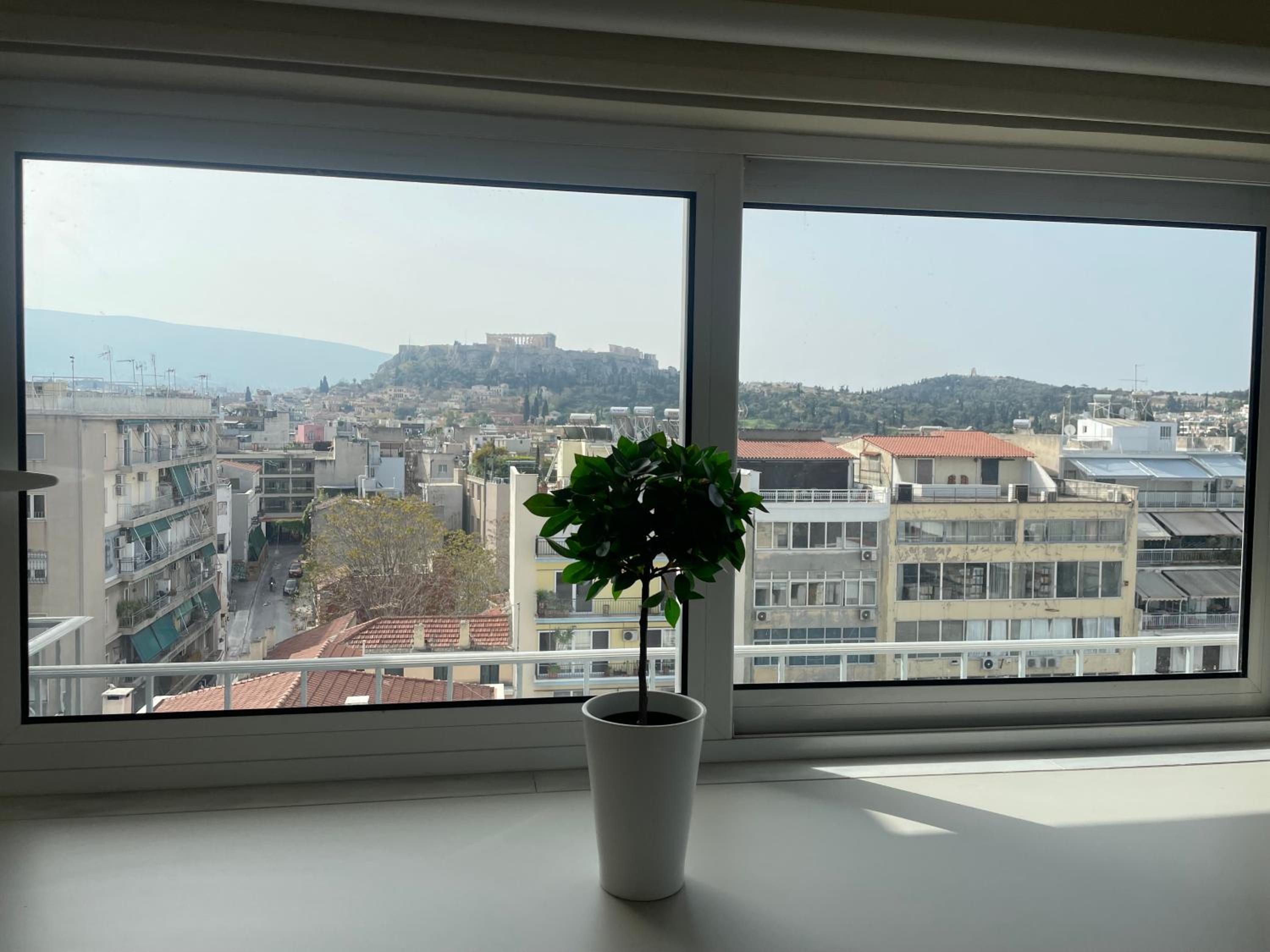 WUKELA APARTMENTS