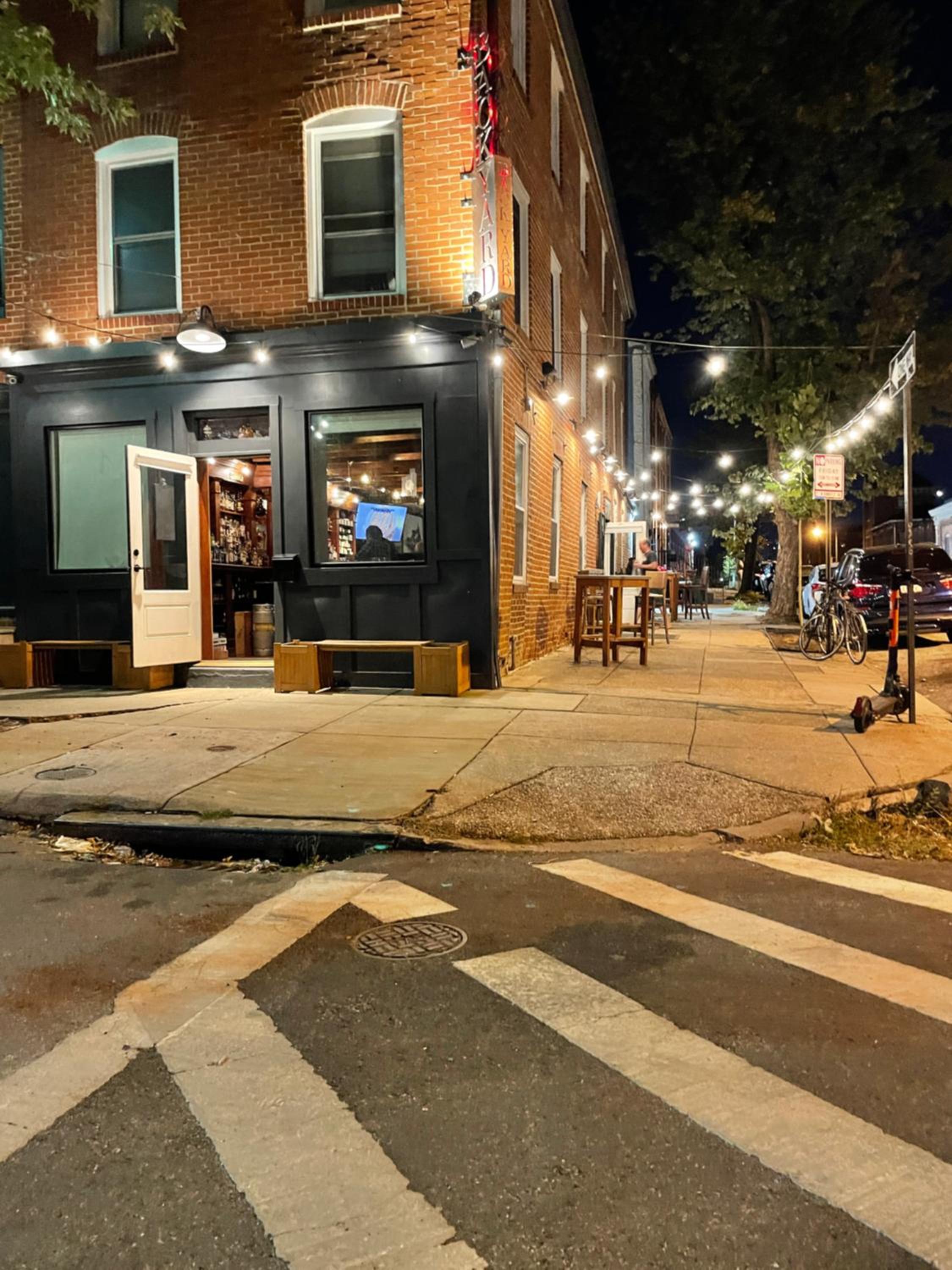 Downtown Suite - Close to Topgolf, Horseshoe Casino, UM Baltimore - Property Image 9
