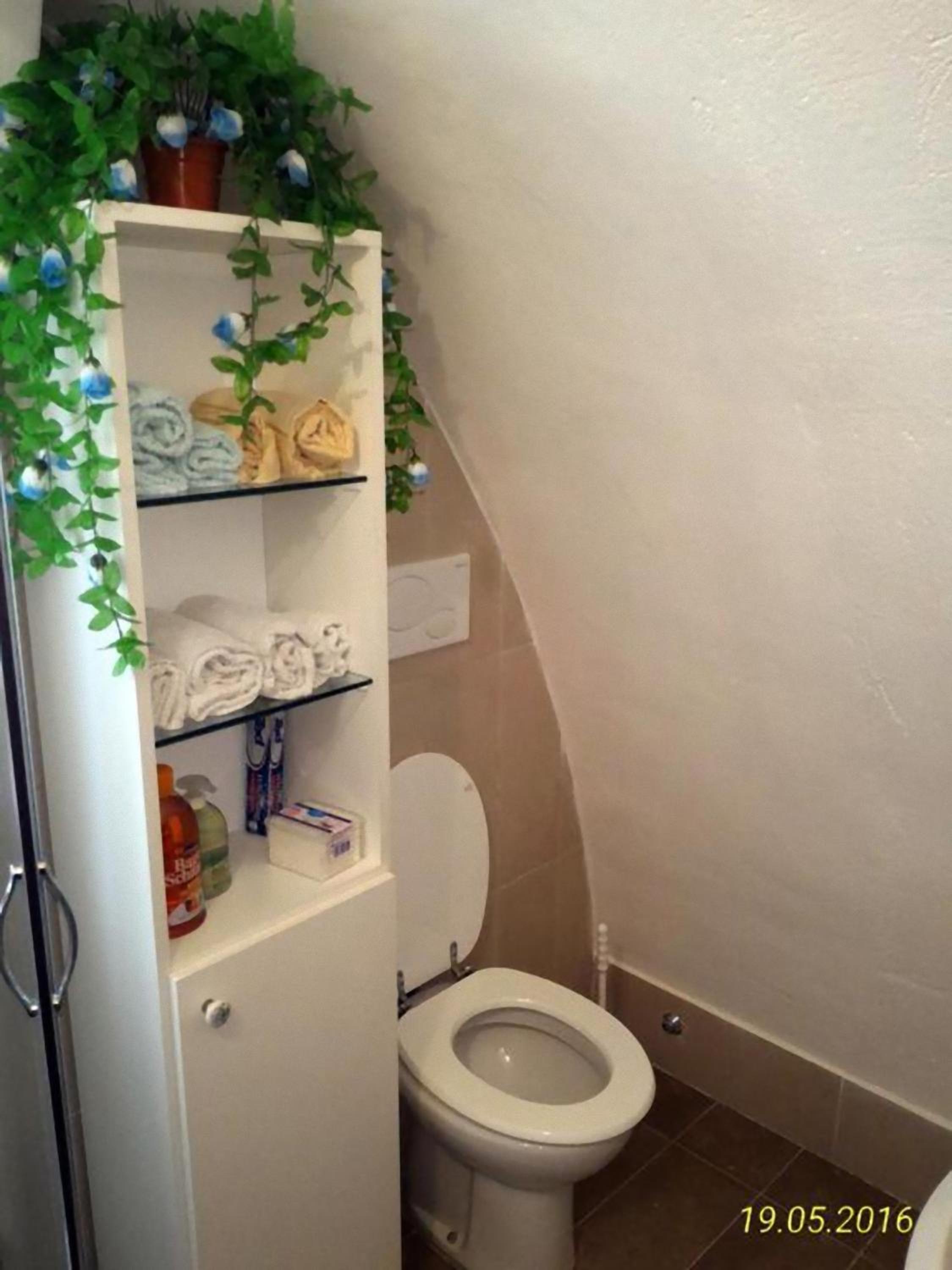 Photo 44