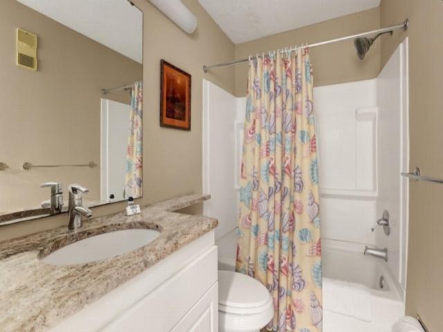 Beach Blanket - Spacious condo with Private beach access and resort amenities! condo view 5