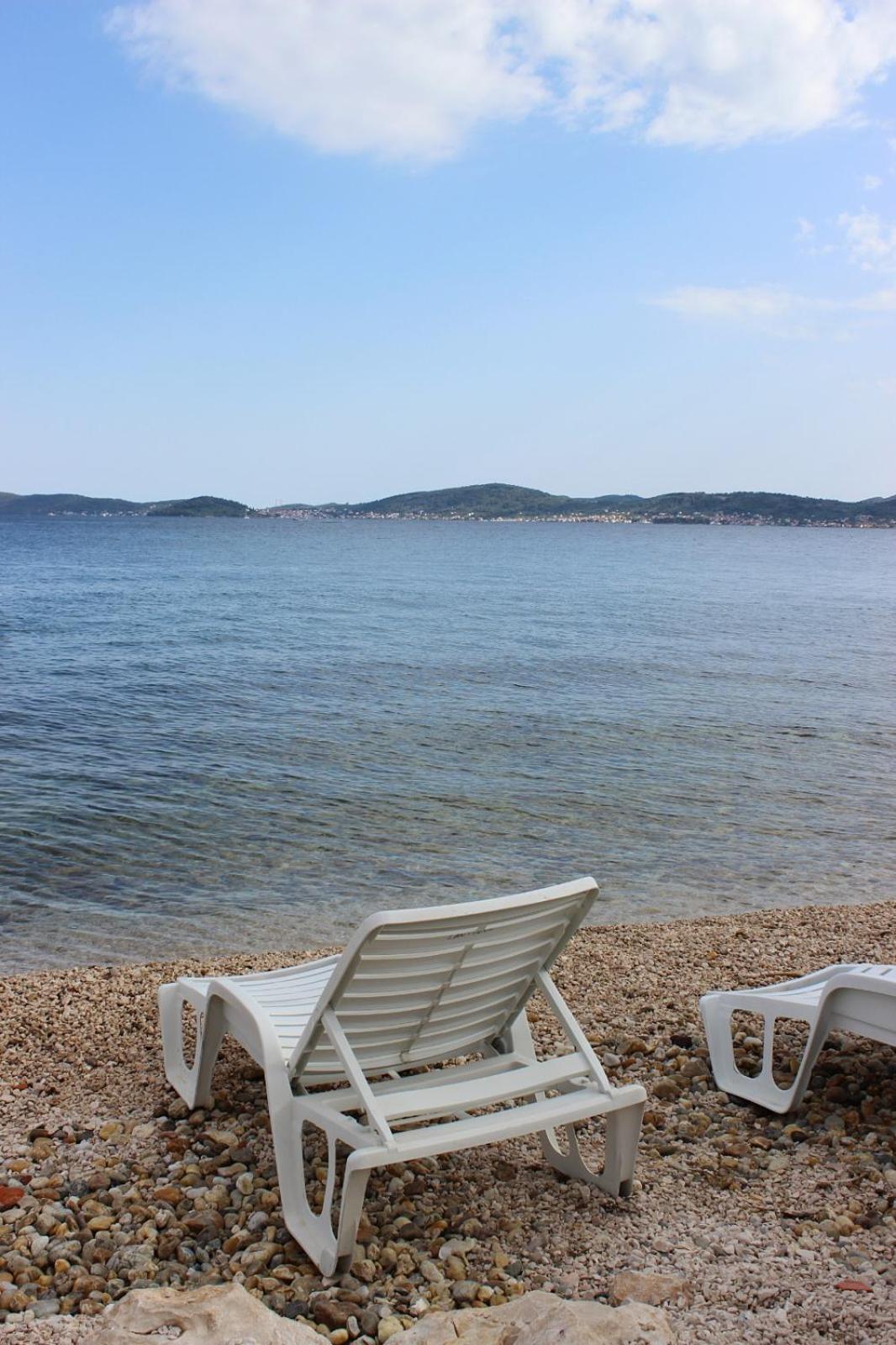 Lanterna Zara Apartman view 4