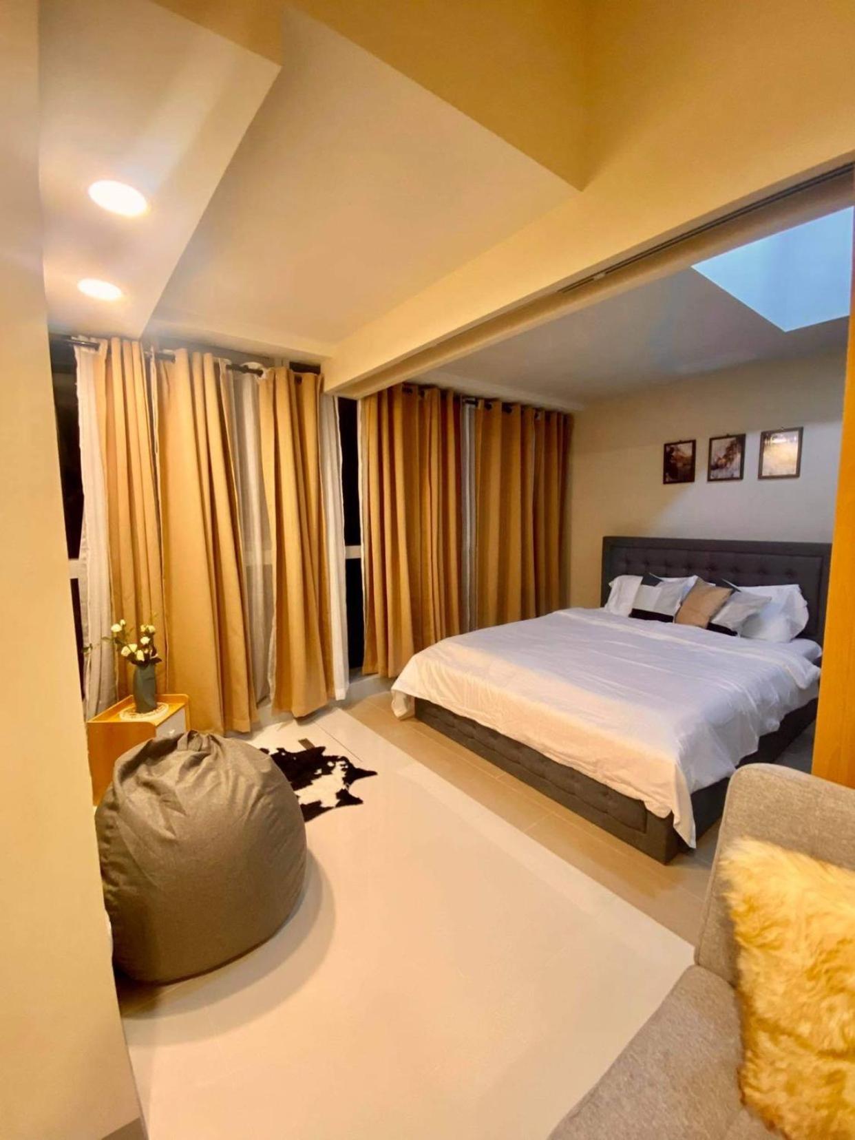 Uptown Parksuites, Manila - 15