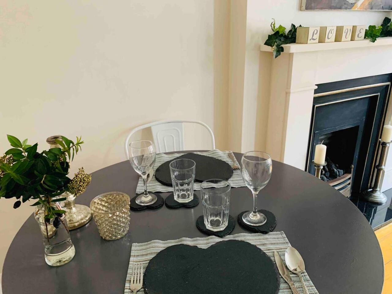 Luxury Fulham Flat with 5* touches nr River Thames