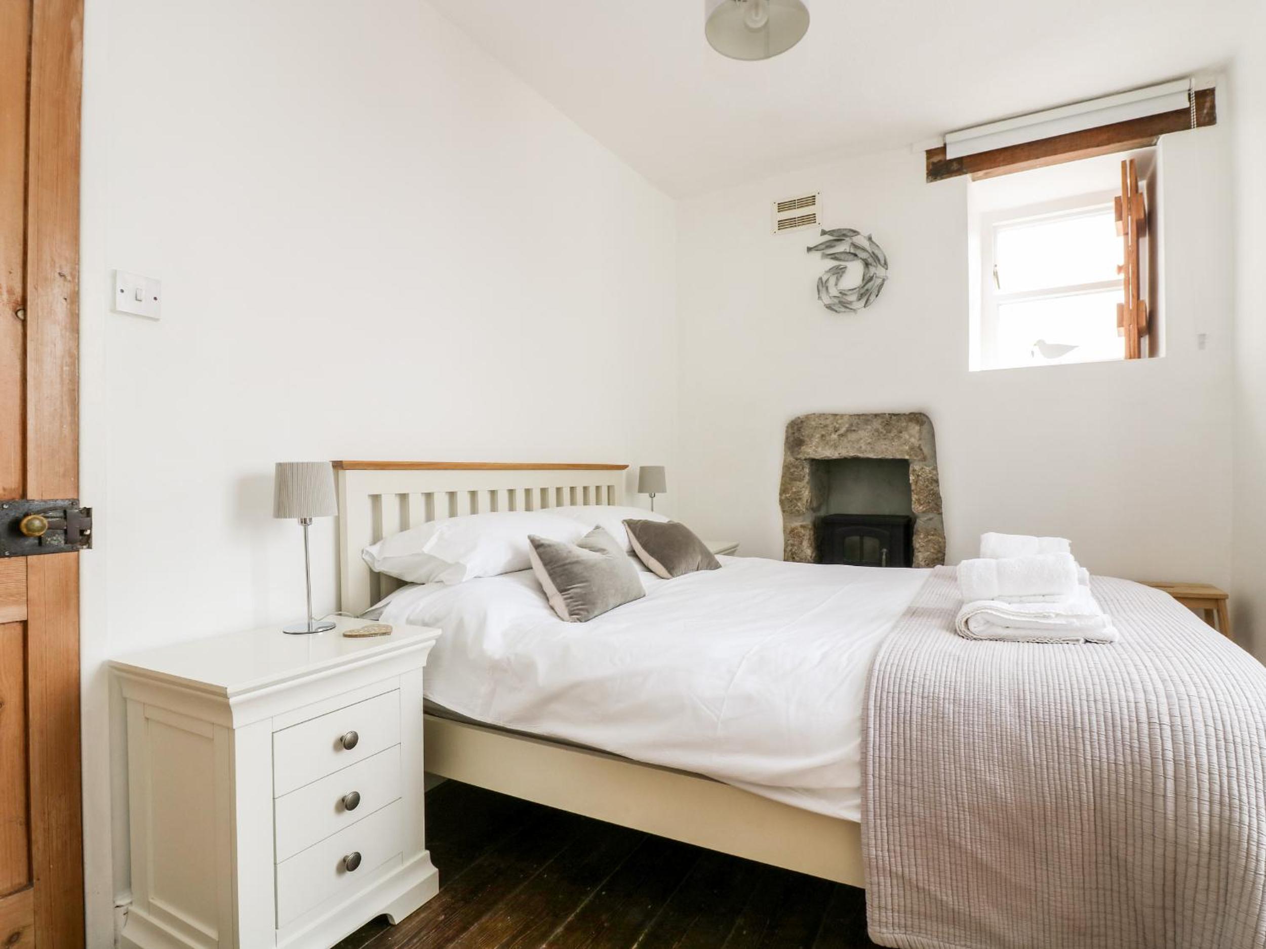 Mole Cottage view 4