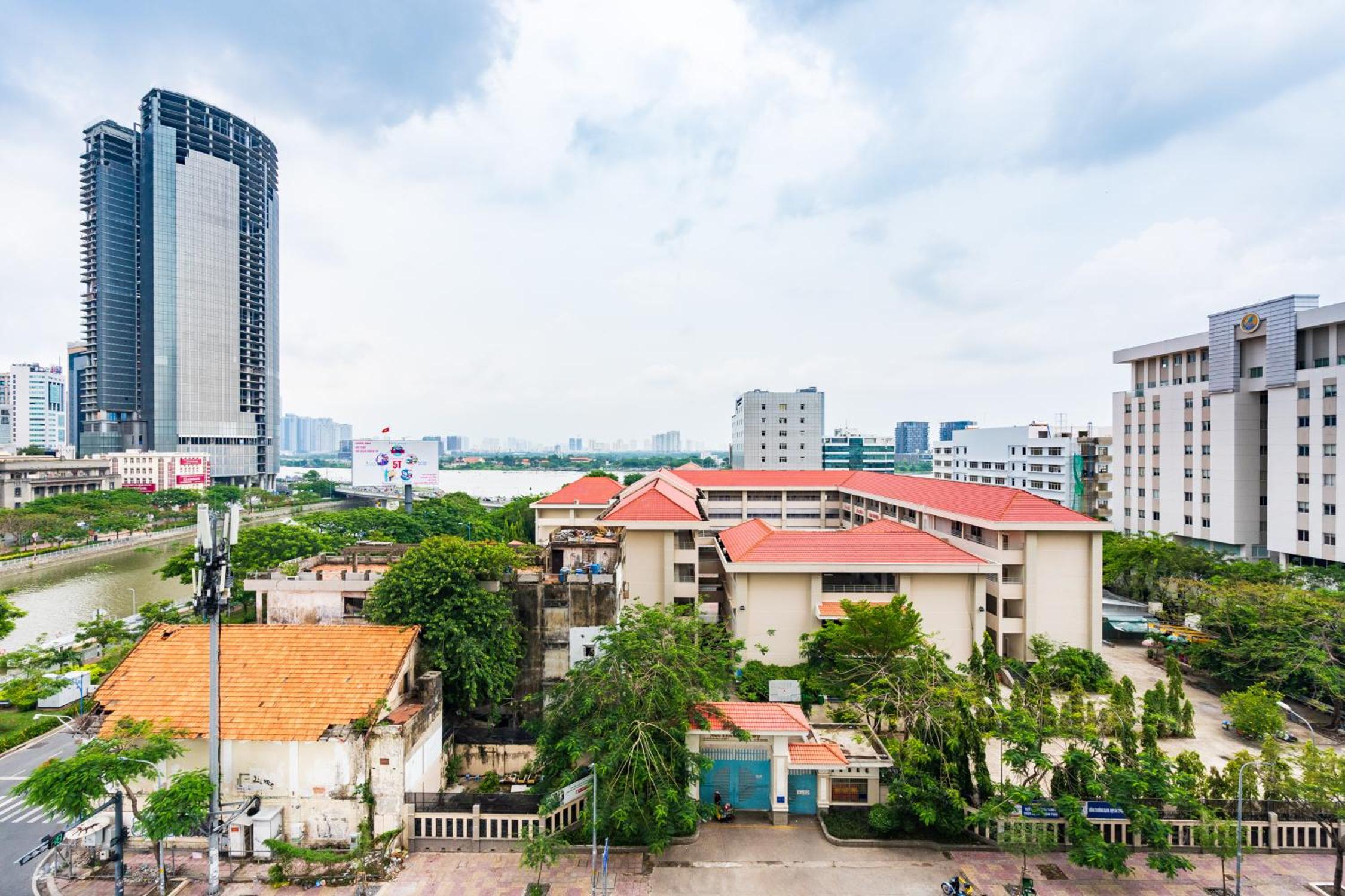 Saigon Royal - River View Studio - Hana Apart 6 Floor