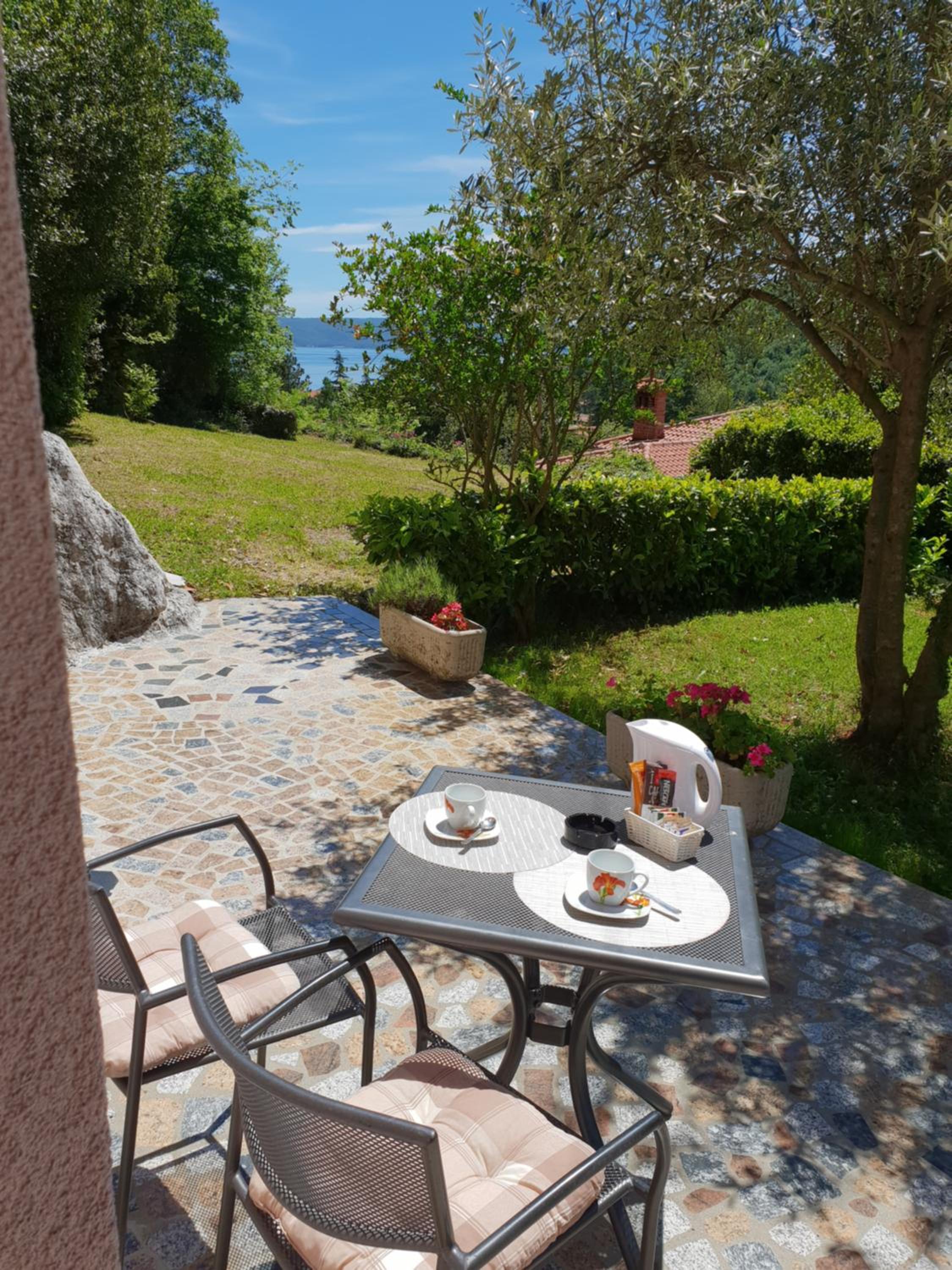Apartments & rooms MIKLEUS