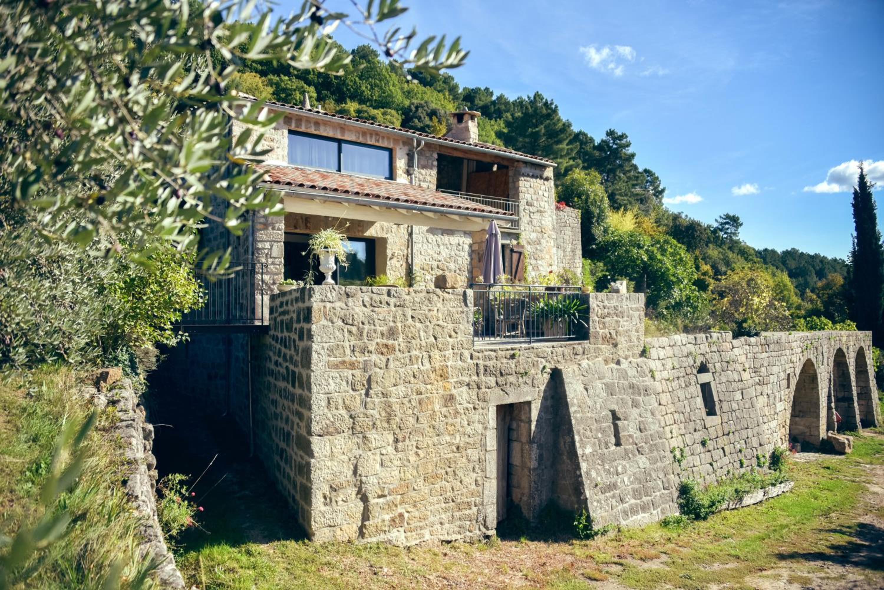 Le Domaine du Fayet view 2