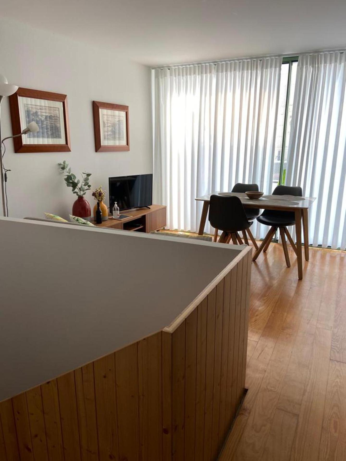 Cativo Flat - Lovely 2 Bedroom Duplex In Porto