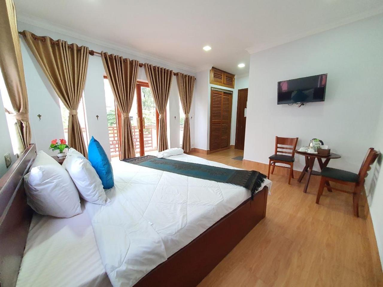 Reaksmey Meanrith Guesthouse and Residence